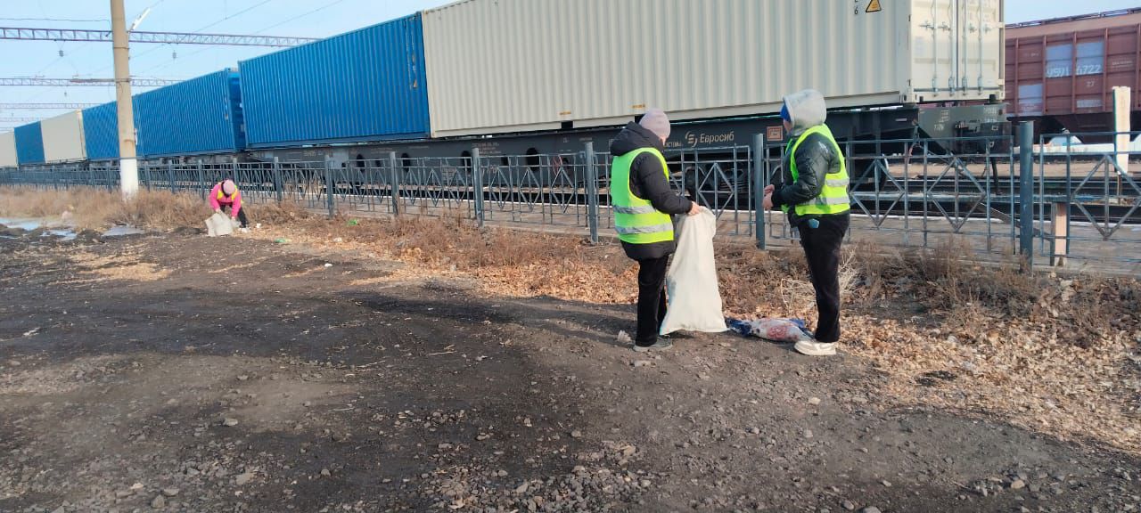 В селе были проведены работы по благоустройству в рамках акции «Таза Казахстан»