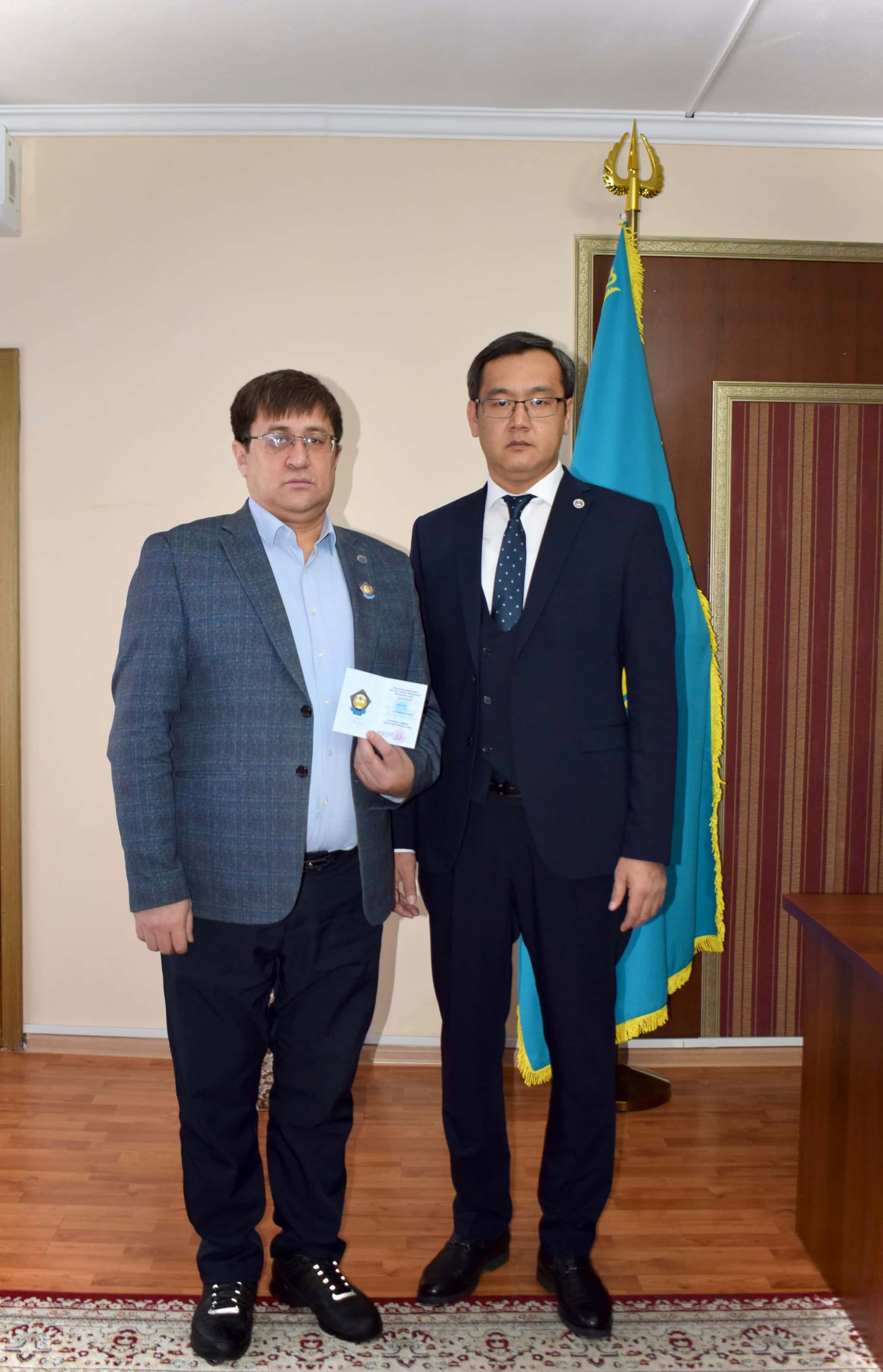 III дәрежелі «Заңгер» төсбелгісімен наградталды