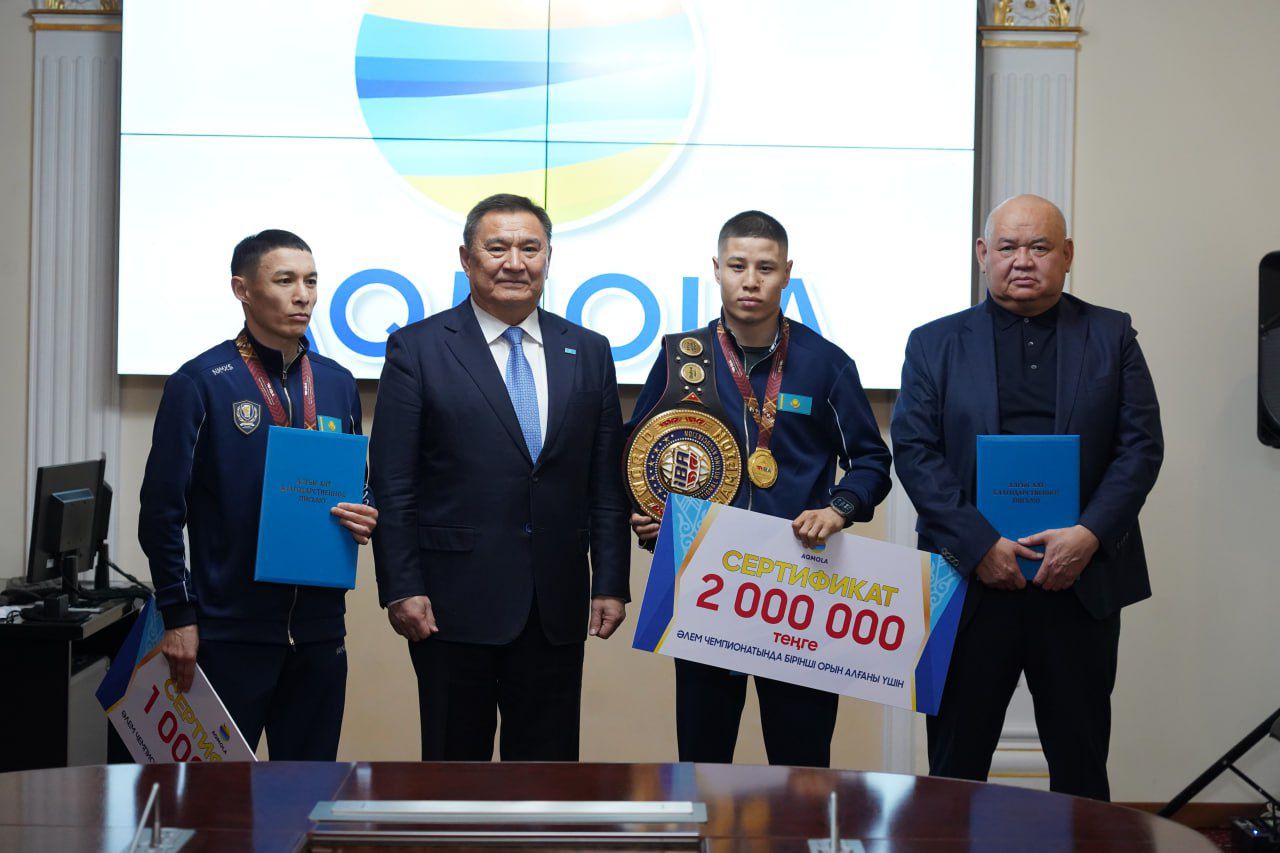 Ақмола облысының әкімі спортшылармен кездесті