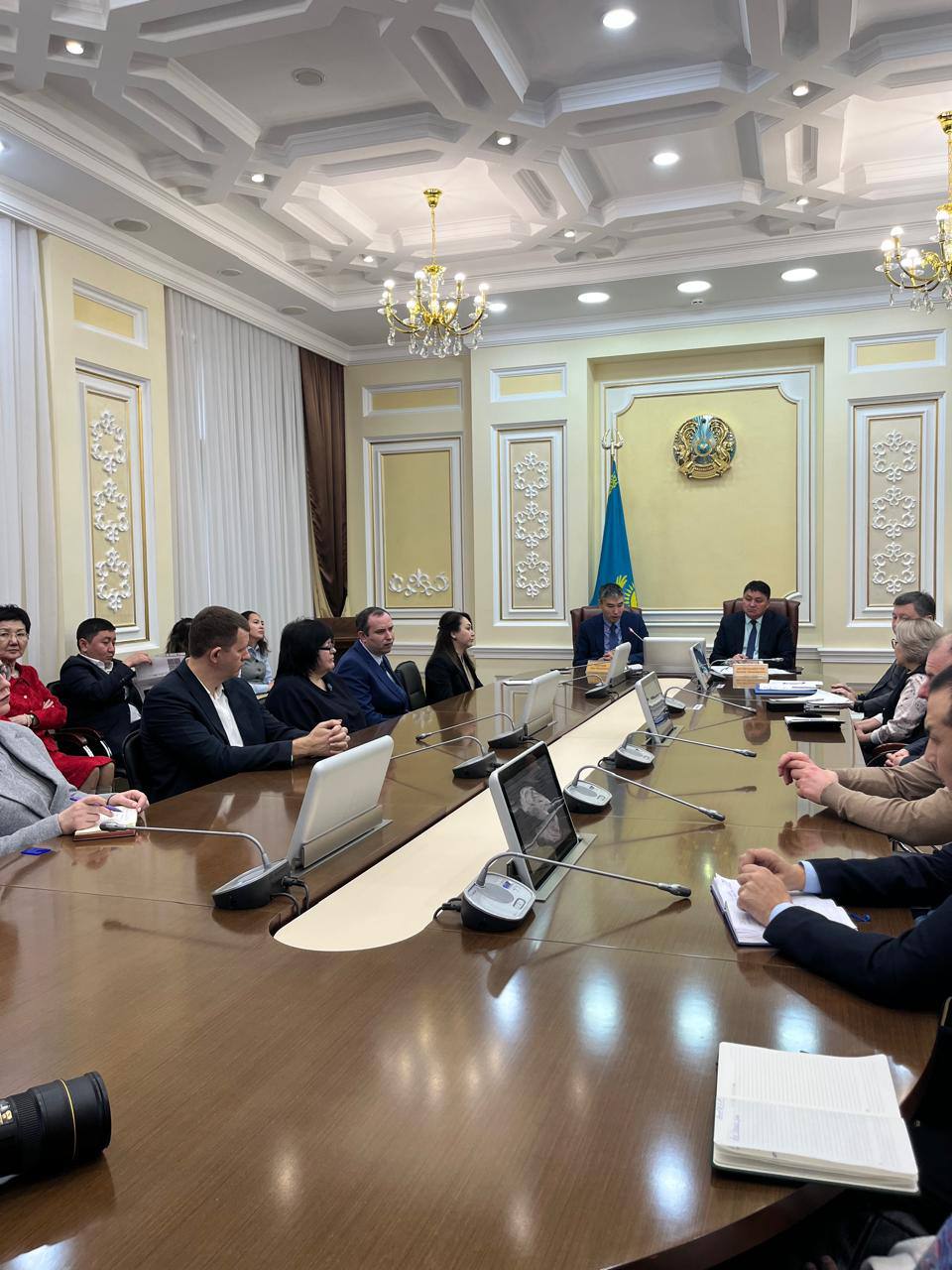 Сауда және интеграция вице-министрі Батыс Қазақстан өңірінің кәсіпкерлермен кездесті