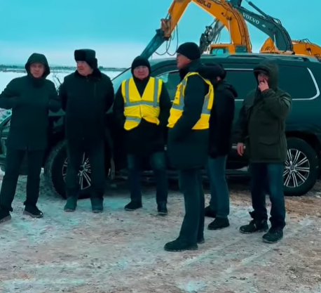 ✅️Бүгін аудан әкімі А. Қазыбаев Ойыл  ауданы Ойыл ауылындағы жаңадан салынып жатырған  көпір құрылысының  жөндеу жұмыстарын  қарады.