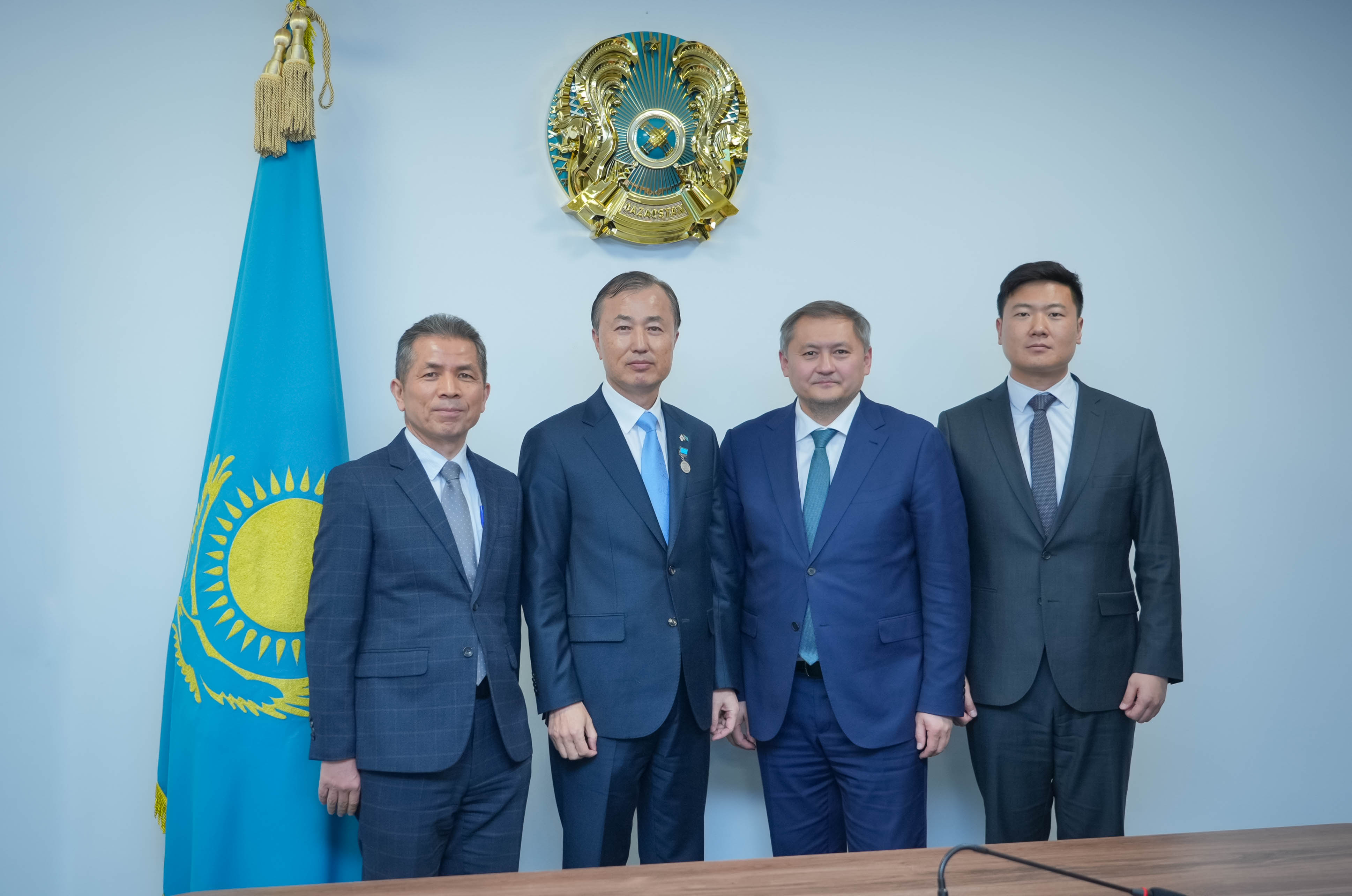 Ғылым және жоғары білім министрі Корея Республикасының елшісімен кездесті