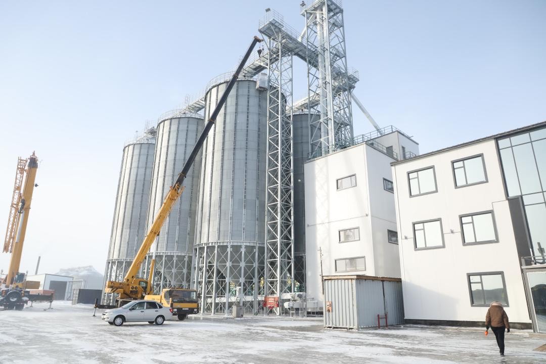 Строительство комбикормового завода мощностью 750 тыс. тонн в год завершается в СКО