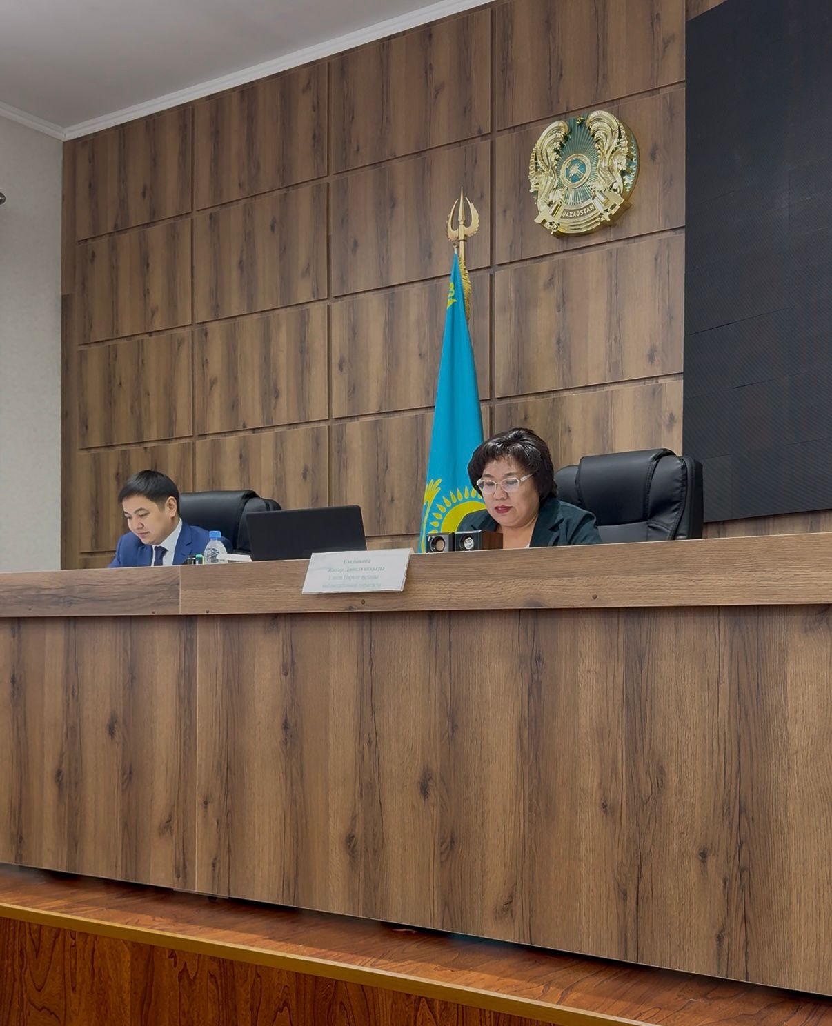 Проведена внеочередная сессия маслихата района Үлкен Нарын