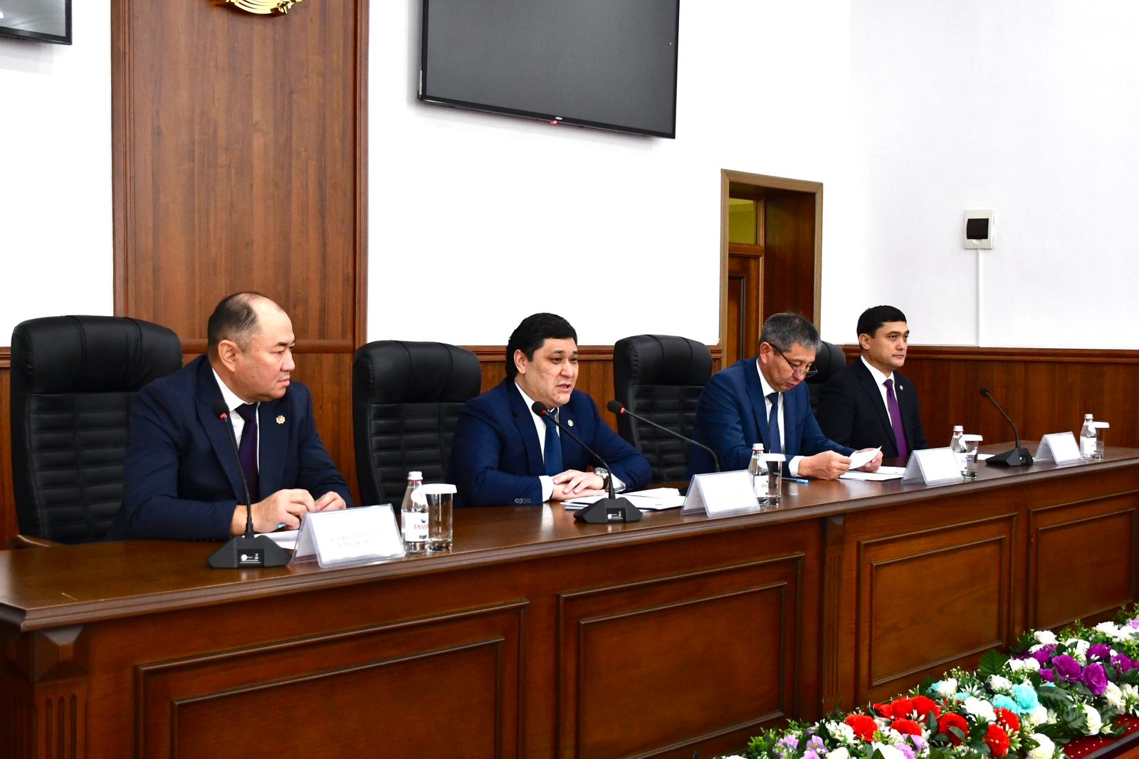 Алакөл ауданының жаңадан тағайындалған прокуроры аудан активіне таныстырылды