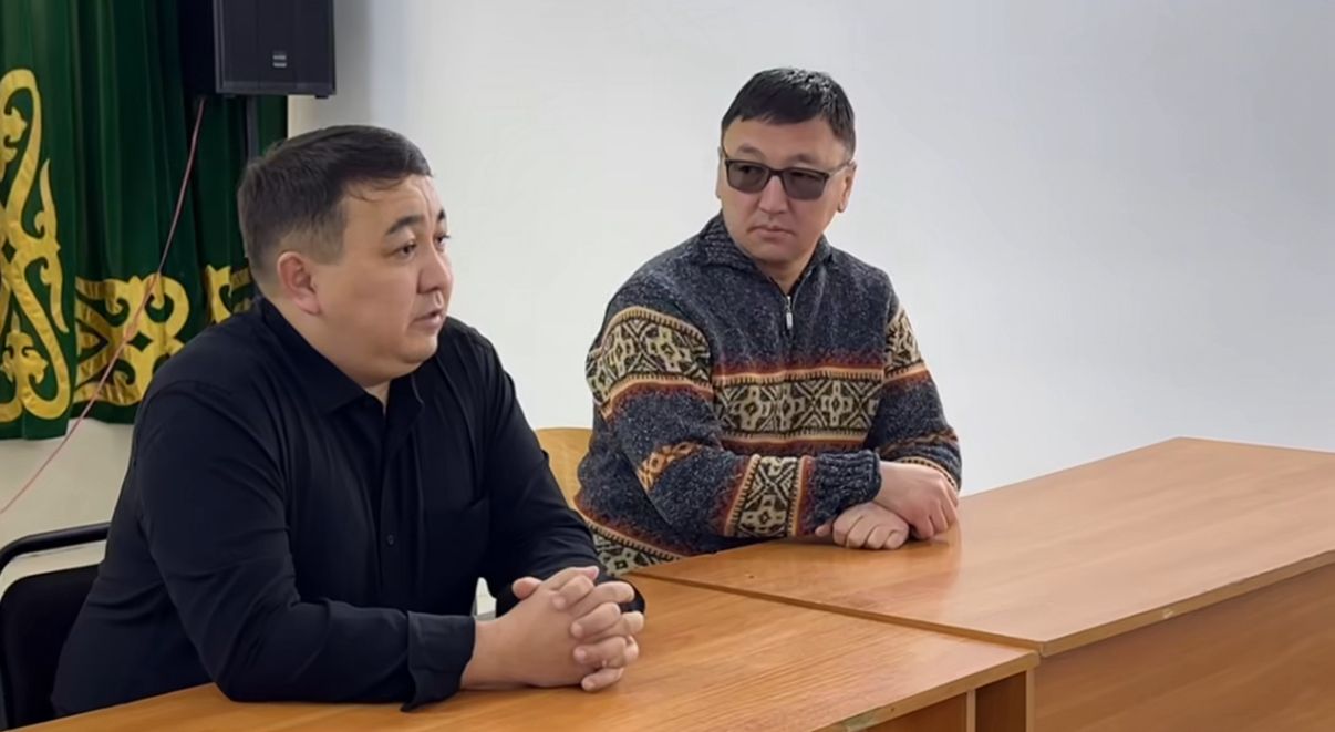 Аким района встретился с владельцами отравленного скота в селе Донголагаш