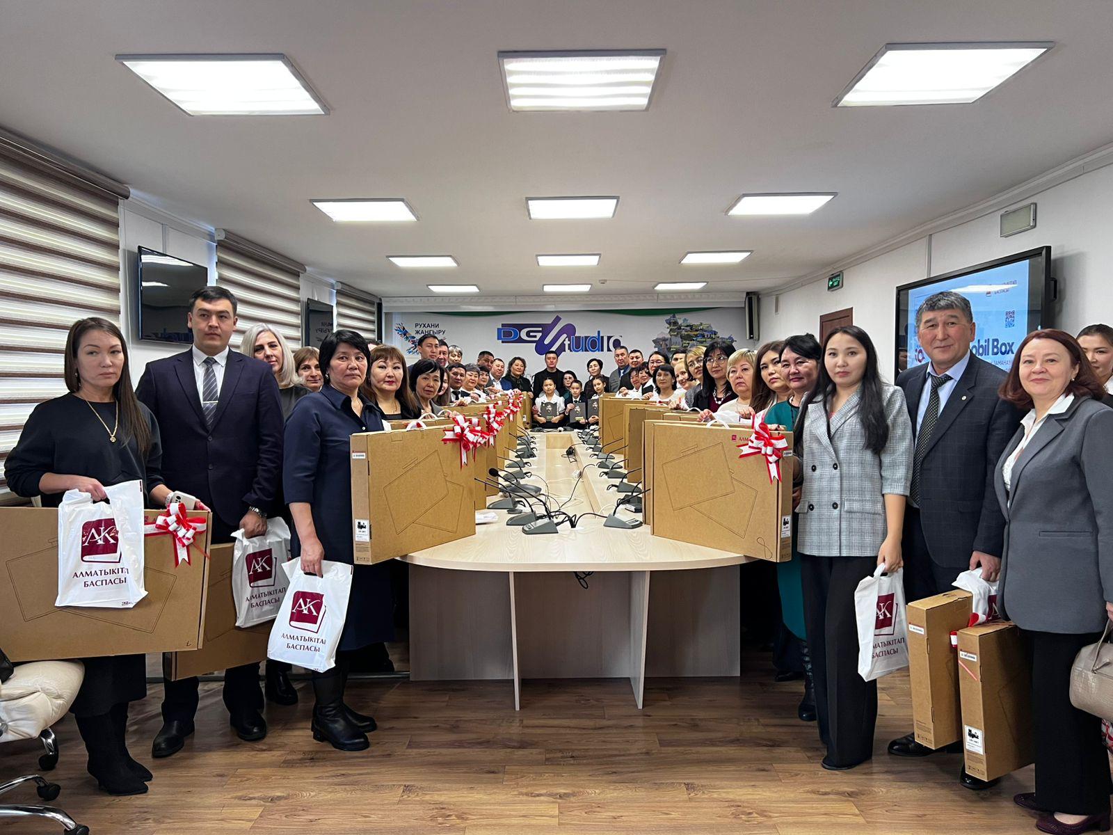 TopIQ-MobilBox learning stations for remote schools of East Kazakhstan region - a step towards digital equality