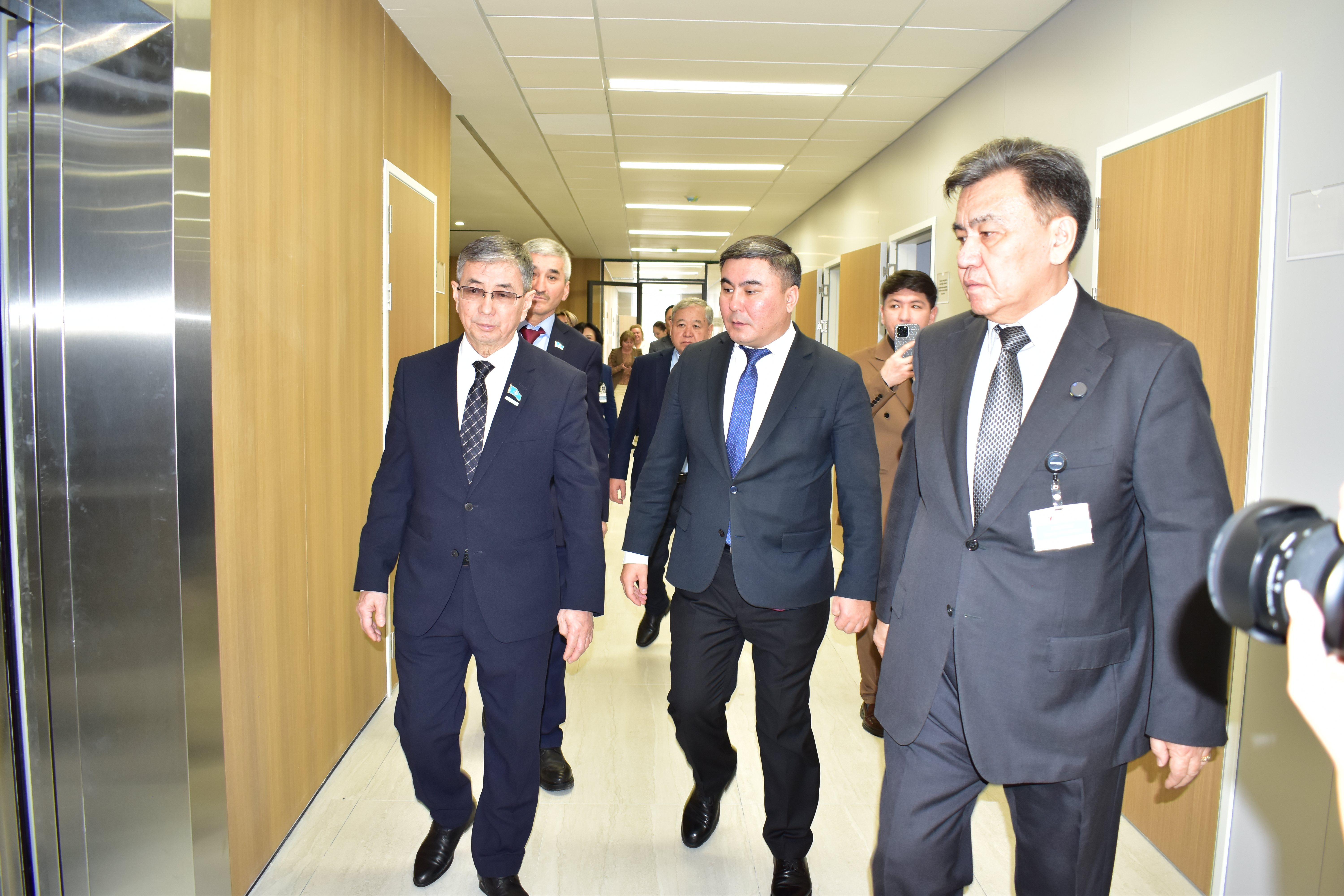 Мәслихат депутаттары «Viamedis Қосшы» ЖШС емханасымен танысты