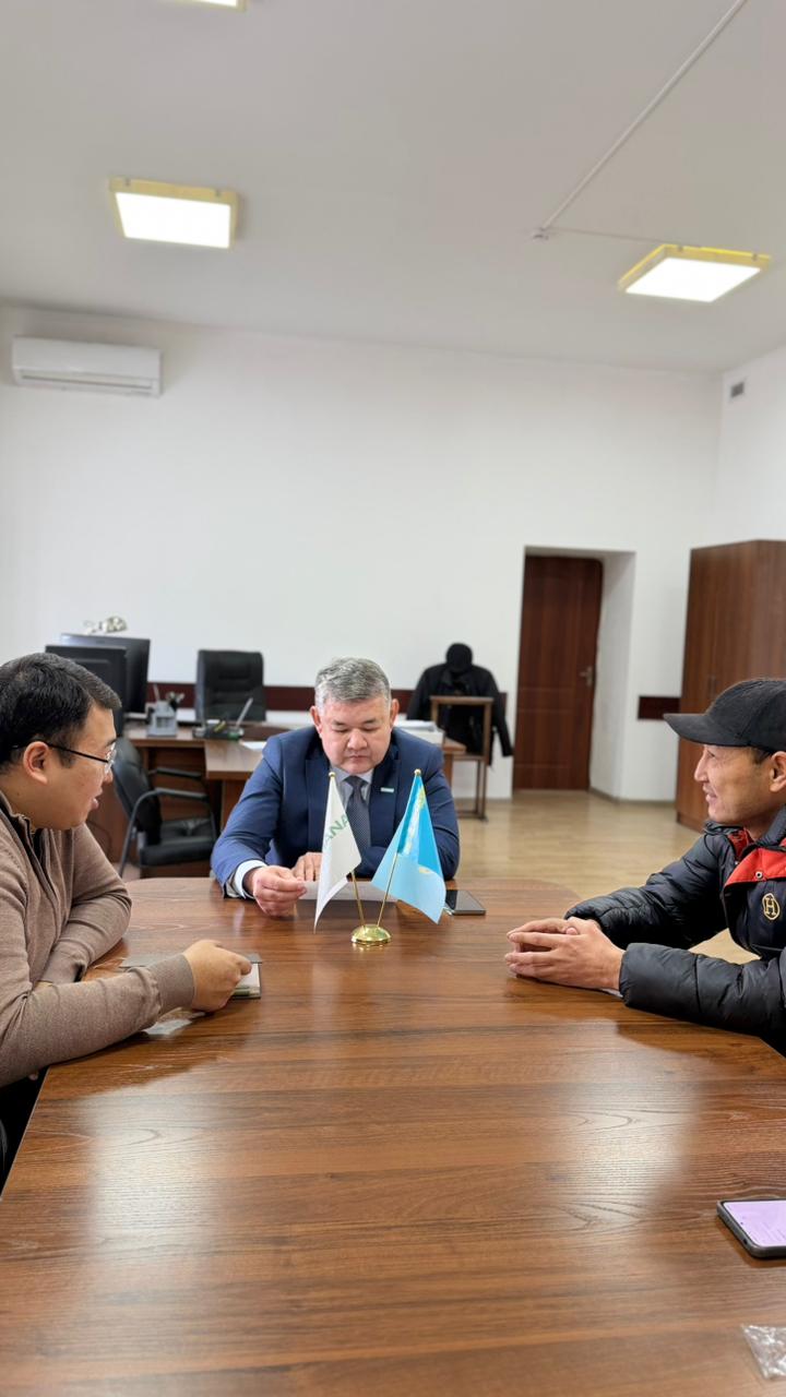 В РАЙОНЕ ТҰРАН РАССМОТРЕНЫ ЗАЯВКИ ЖИТЕЛЕЙ