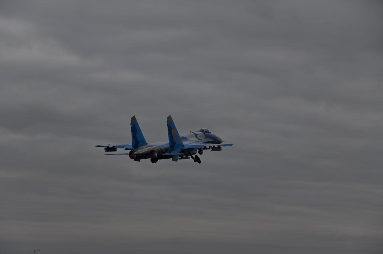 Әскери ұшқыштар оқу-жаттығу ұшуларын даңқты қолбасшы Бауыржан Момышұлына арнады