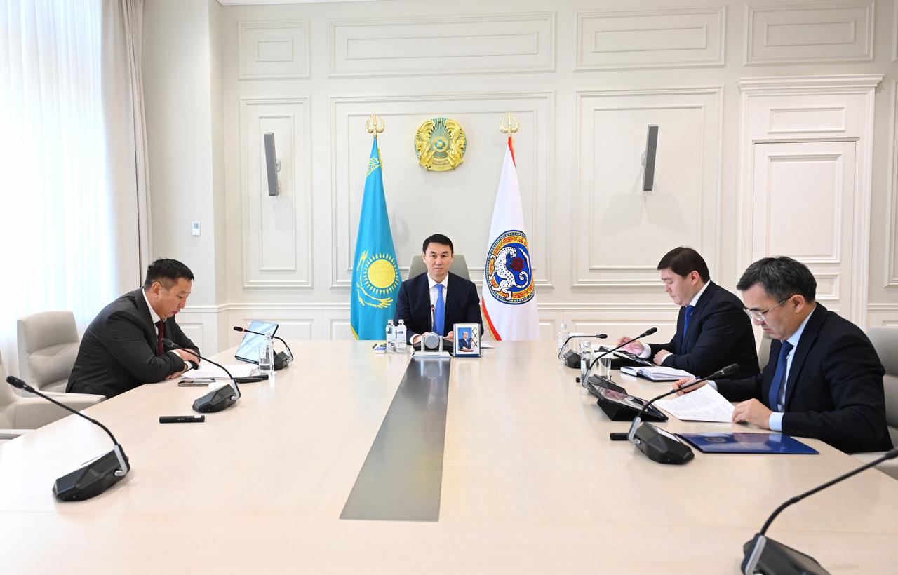 Дархан Сатыбалды обозначил приоритеты экологической политики Алматы в рамках программы «Таза Қазақстан»