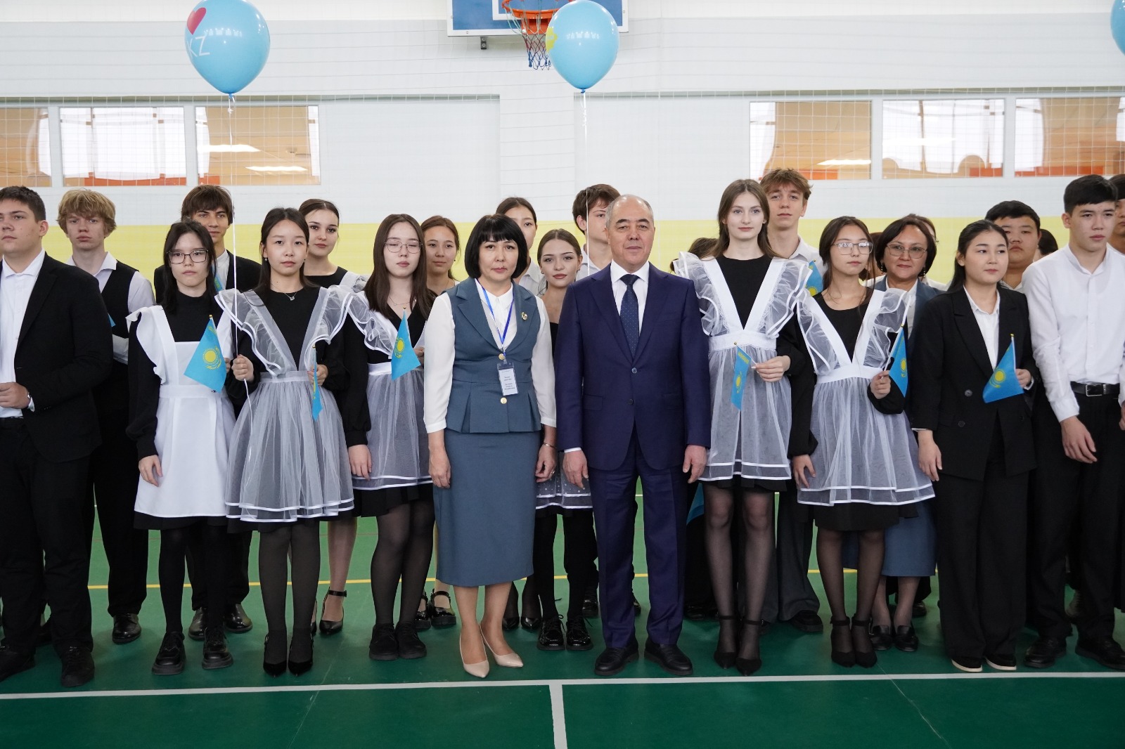 В городе Аксай Западно-Казахстанской области введена в эксплуатацию новая школа.