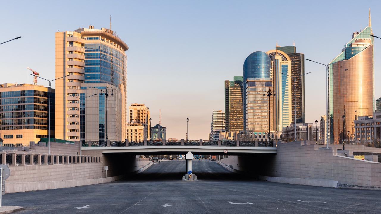 Ремонт, строительство дорог и новые маршруты: как за год преобразилась улично-дорожная сеть Астаны