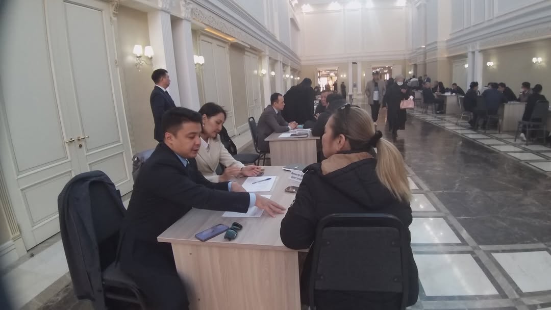 Облыстық заң қауымдастығы өкілдерінің қатысуымен «Тегін заң көмегі» акциясын өткізді