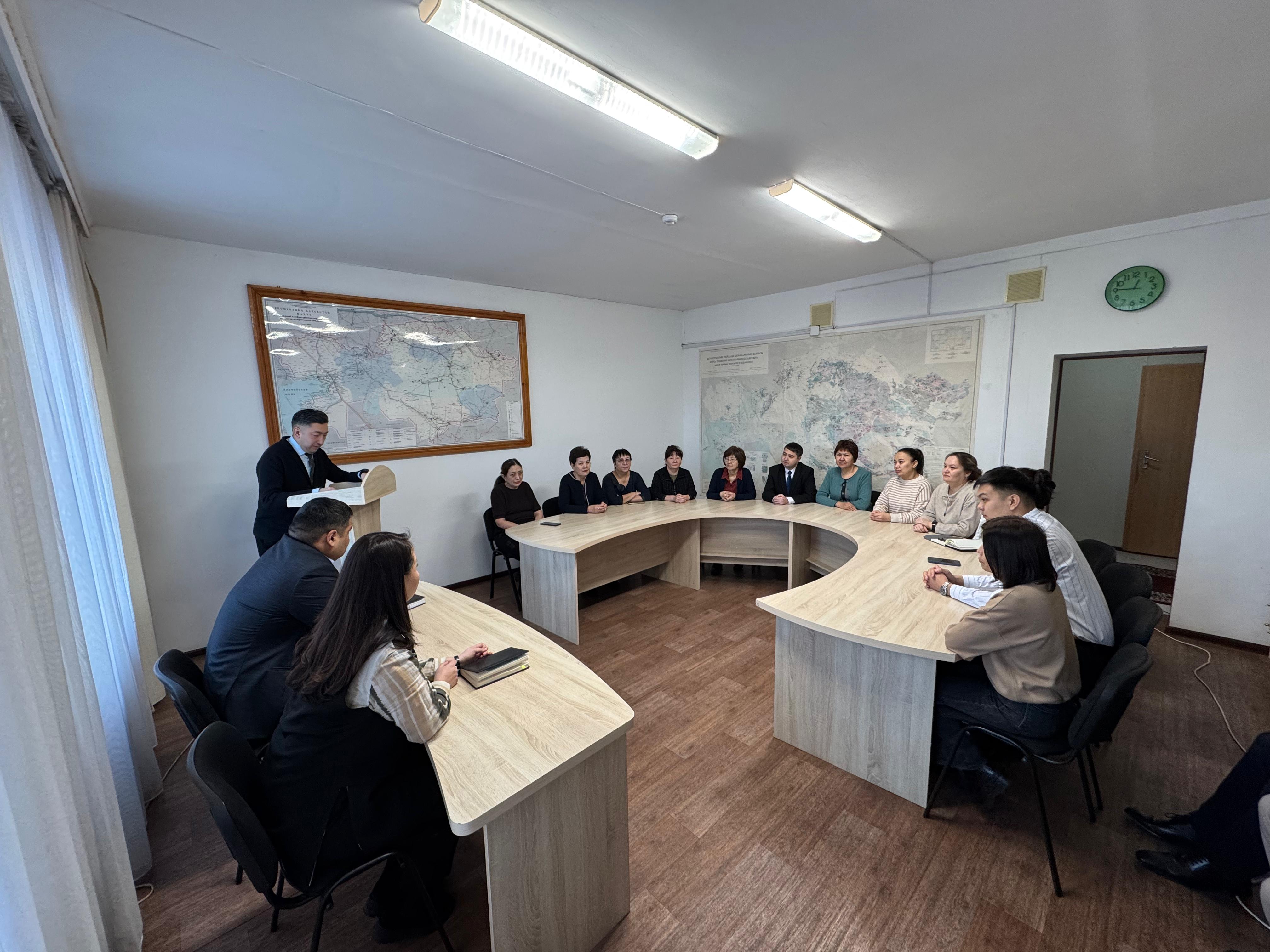 Түсіндіру жұмысы