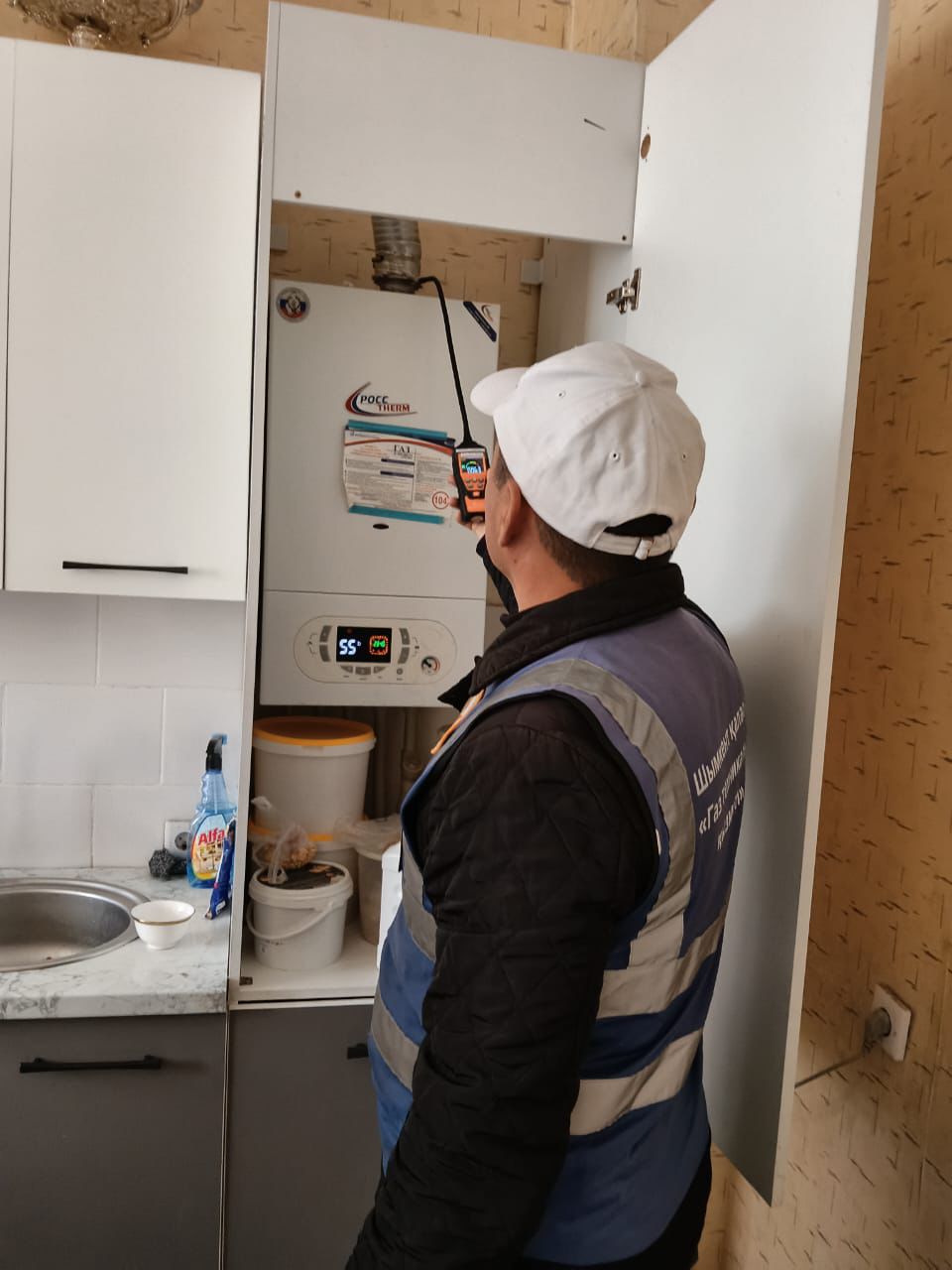 ТҰРҒЫНДАРҒА ТАБИҒИ ГАЗДАН УЛАНУДЫҢ АЛДЫН АЛУ МАҚСАТЫНДА ТҮСІНДІРМЕ ЖҰМЫСТАРЫ ЖҮРГІЗІЛУДЕ