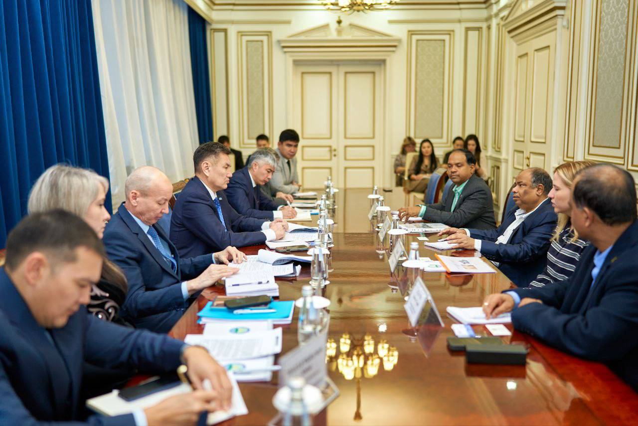 Аким ВКО провел ряд встреч с зарубежными инвесторами