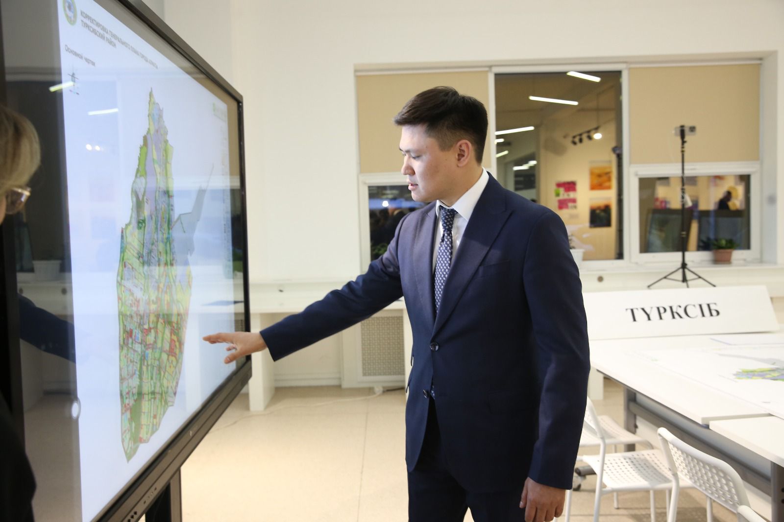 Алматыда «Шығыс қақпасы» полиорталығын дамыту және халықаралық деңгейдегі стадион салу жоспарланып отыр