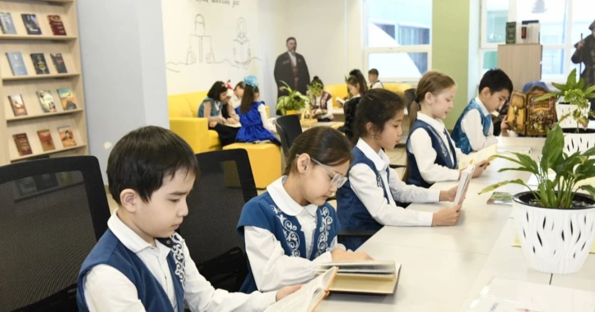 Астанада ашылған «Келешек мектебі» екі білім мекемесіндегі үш ауысым мәселесін шешті