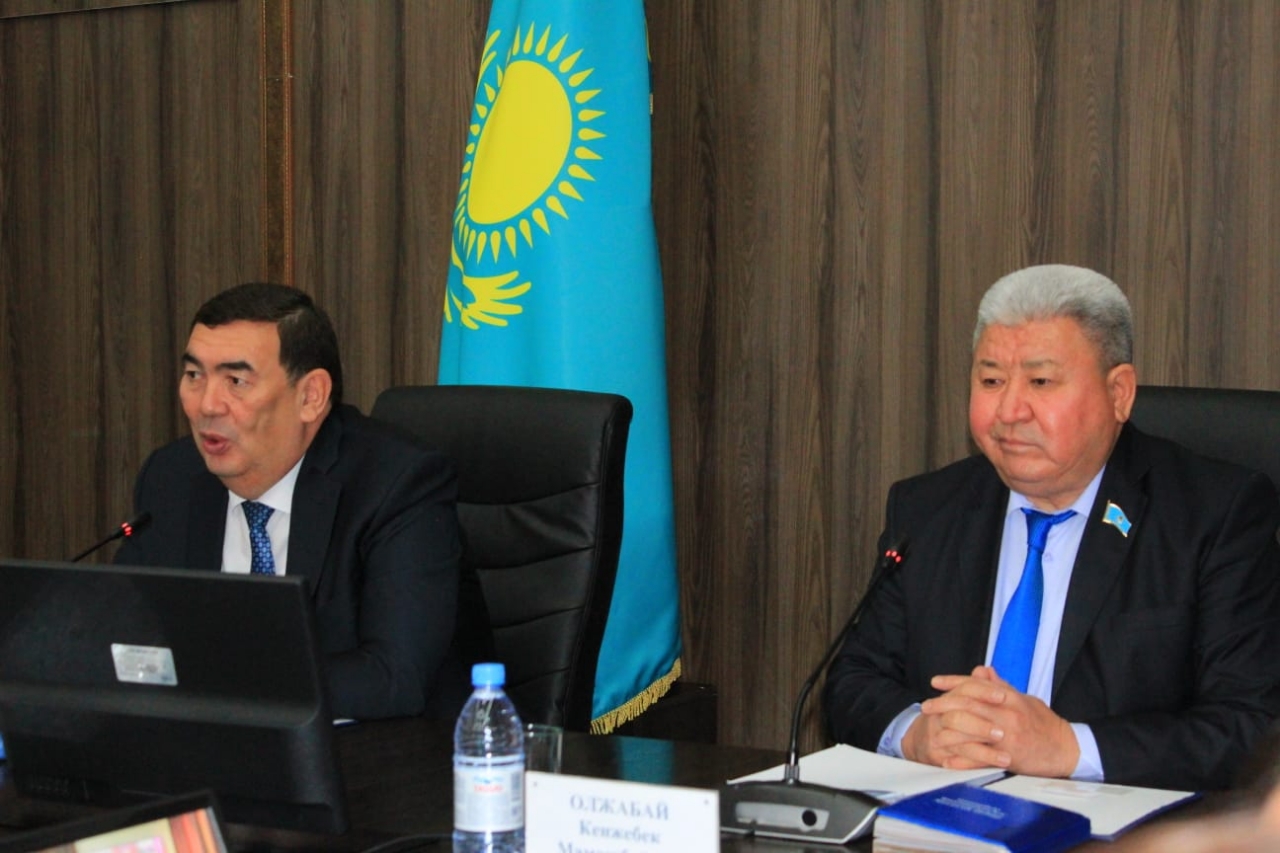 Состоялась 36-я внеочередная сессия