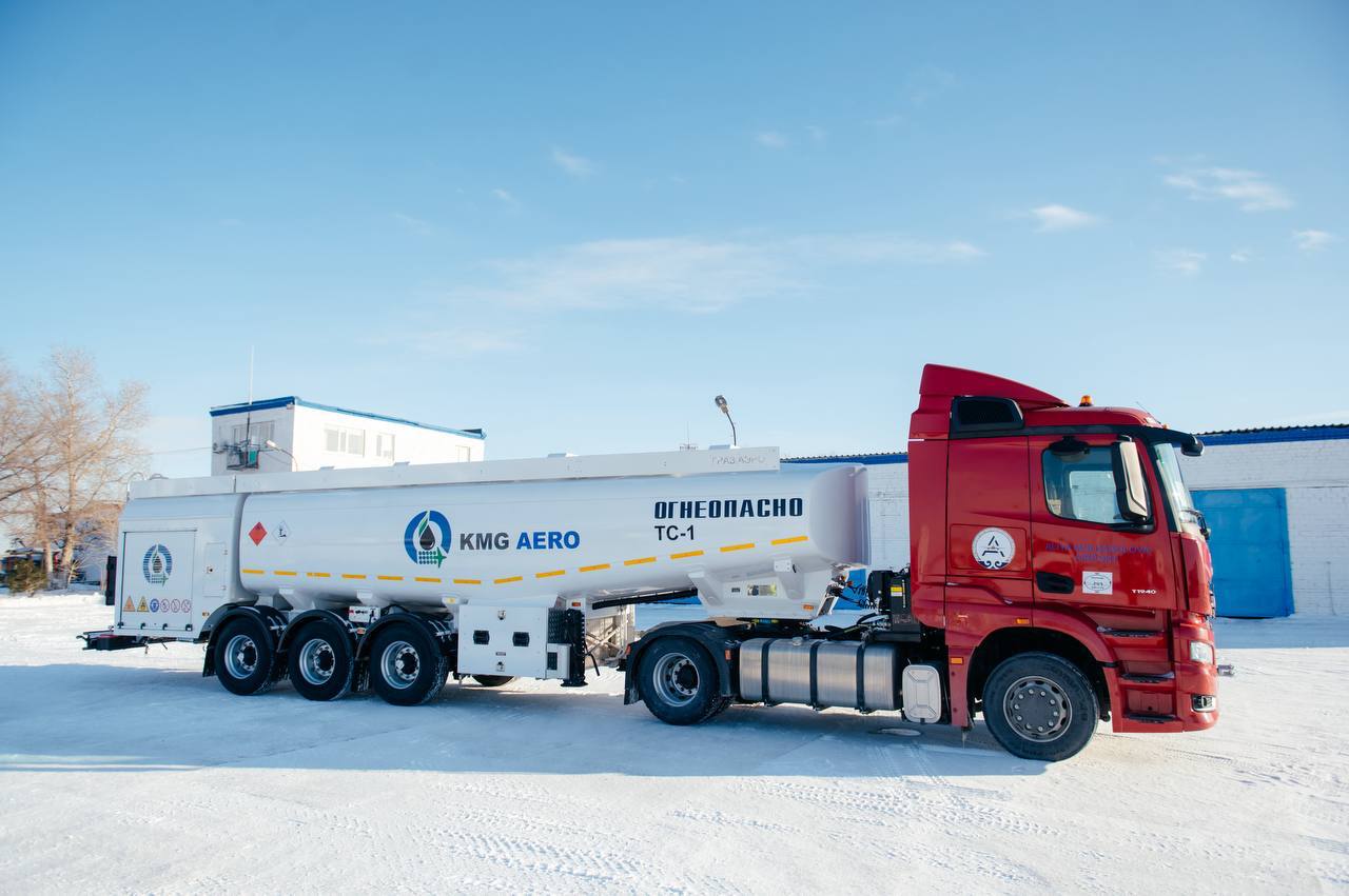Ақтөбе әуежайына жаңа жанармай құю автокөлігі жеткізілді