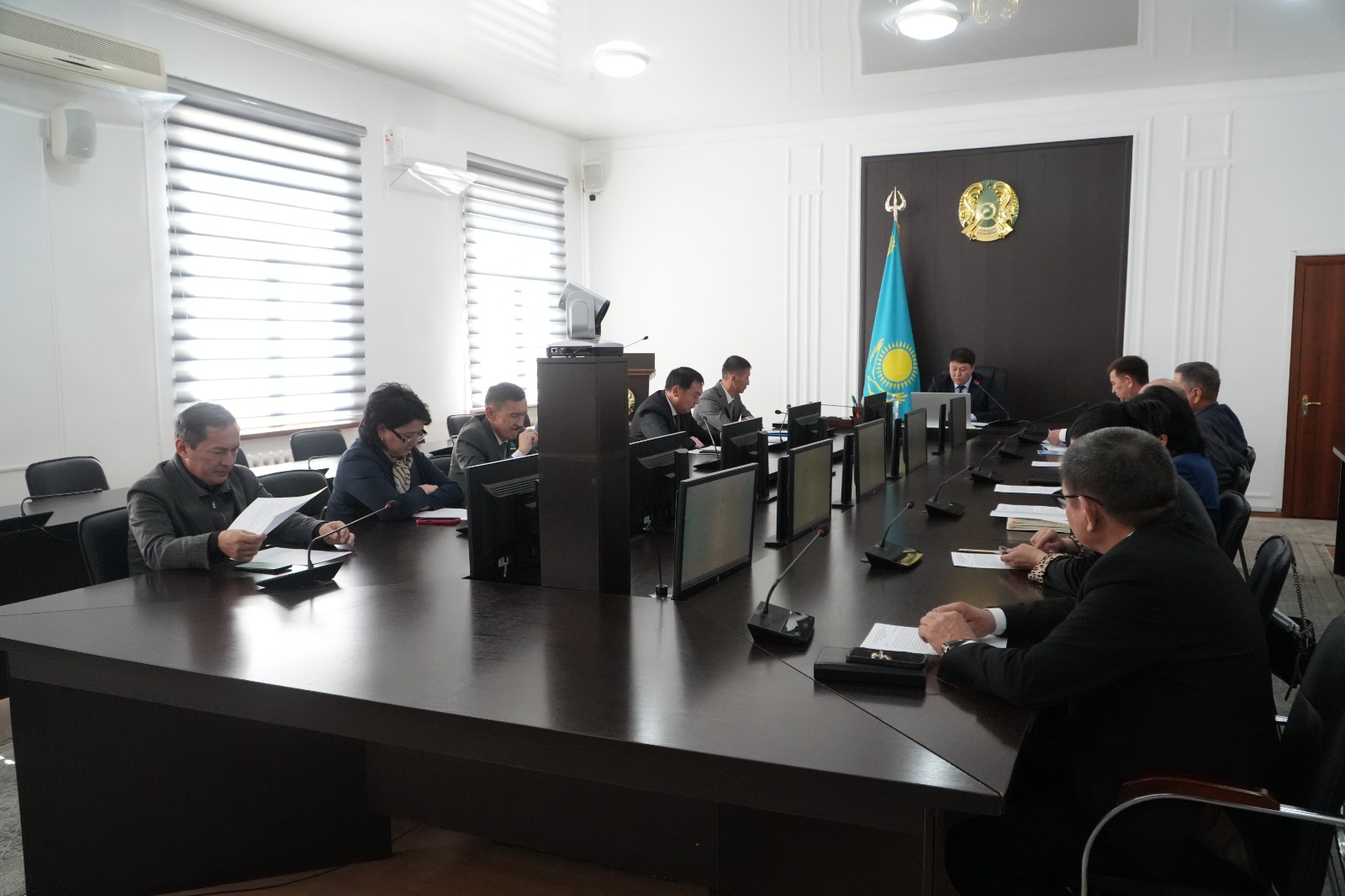 Меркі ауданында үшжақты комиссия отырысында еңбек заңнамасы бойынша түсіндірме берілді