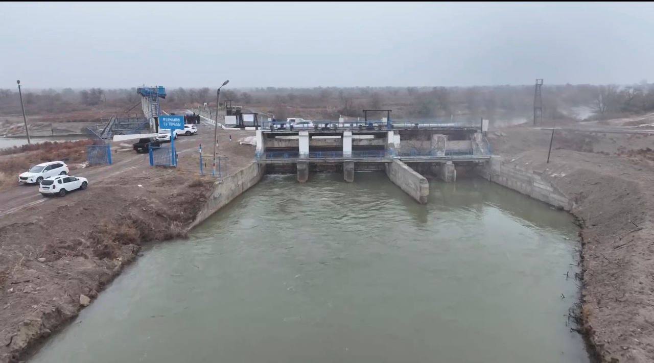 В Жамбылской области завершена первая за 40 лет механизированная очистка Фурмановского обводного канала