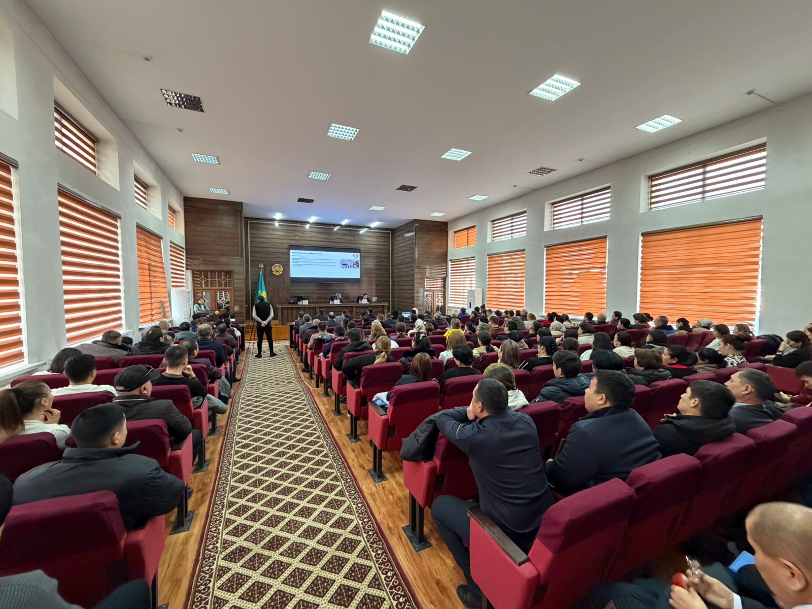 29 декабря 2025 года в Управлении государственных доходов по городу Арыс состоялся семинар, посвящённый разъяснению нового Налогового кодекса Республики Казахстан.