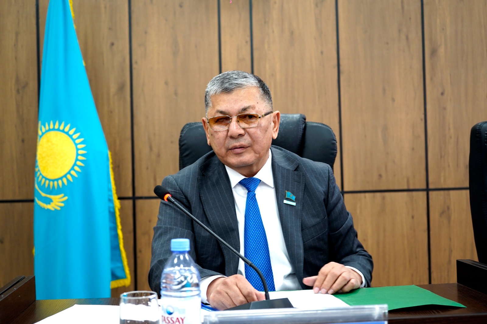 Сегізінші шақырылымдағы Отырар аудандық мәслихатының кезектен тыс отыз екінші сессиясы