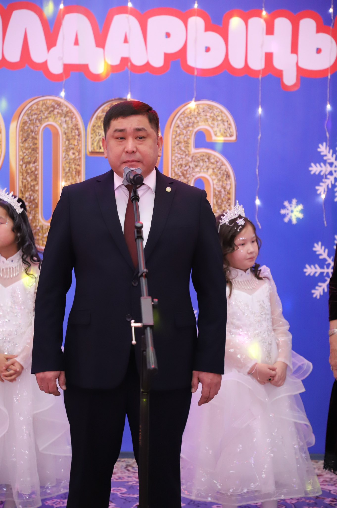 Шаттық пен қуанышқа толы жаңа жылдық кеш