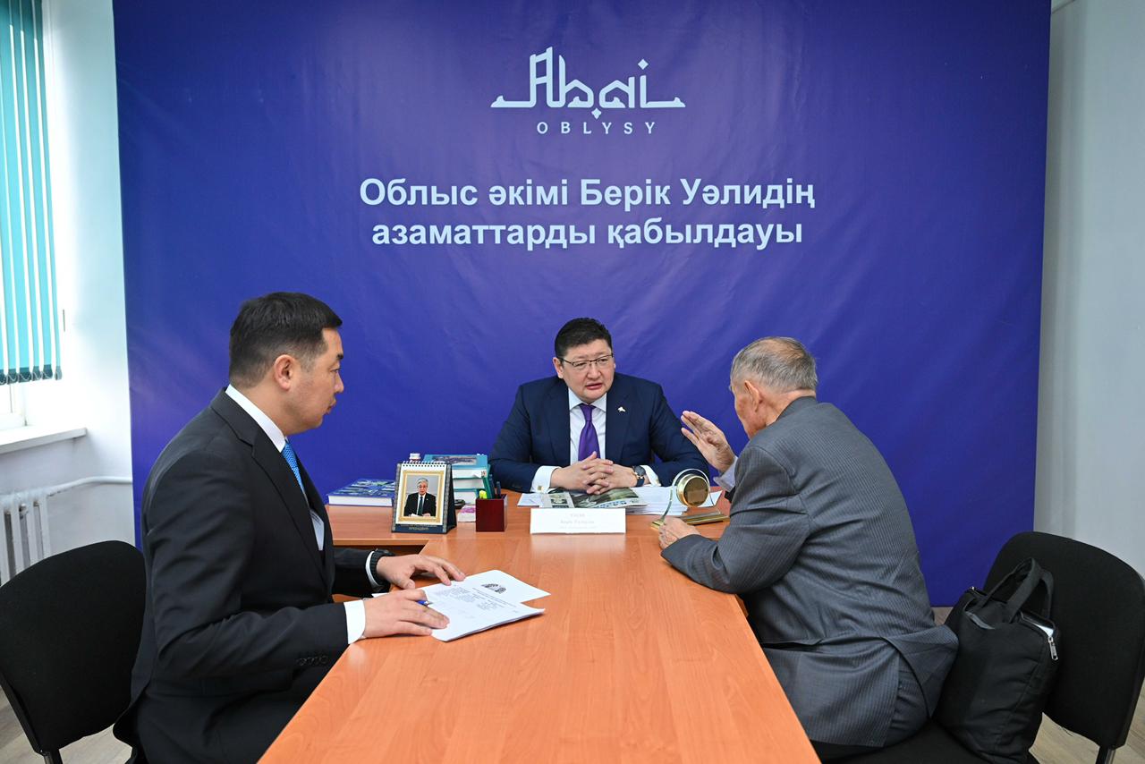 Облыс әкімі Жаңасемей ауданы тұрғындарын жеке мәселелері бойынша қабылдады
