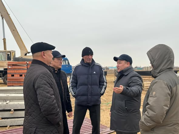 Екі сегізпәтерлі тұрғын үйдің құрылысымен танысып, жұмыс барысына депутаттық бақылау жасалды