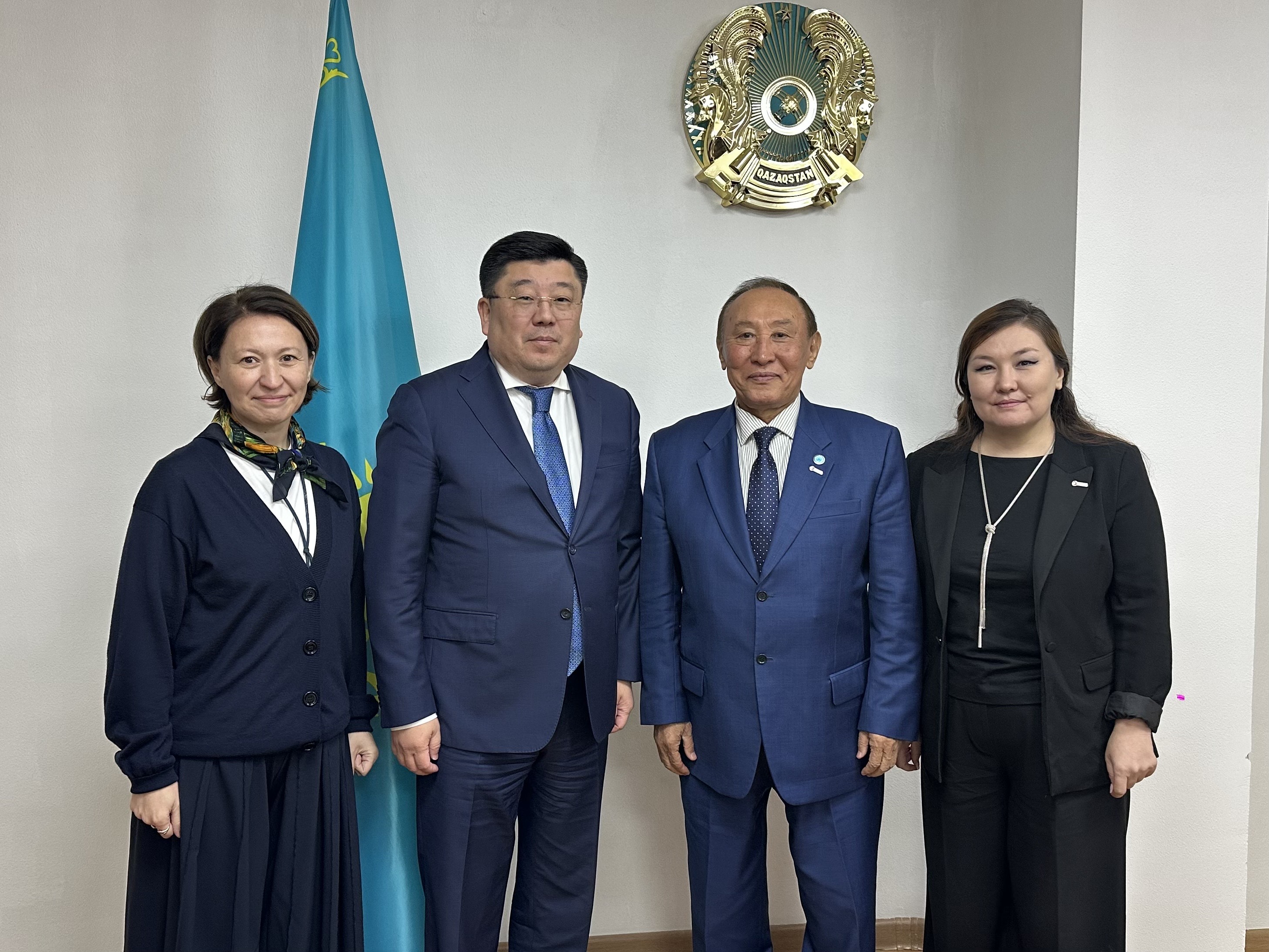 Алматыда «Қызыл Жарты Аймен» ынтымақтастық перспективалары талқыланды