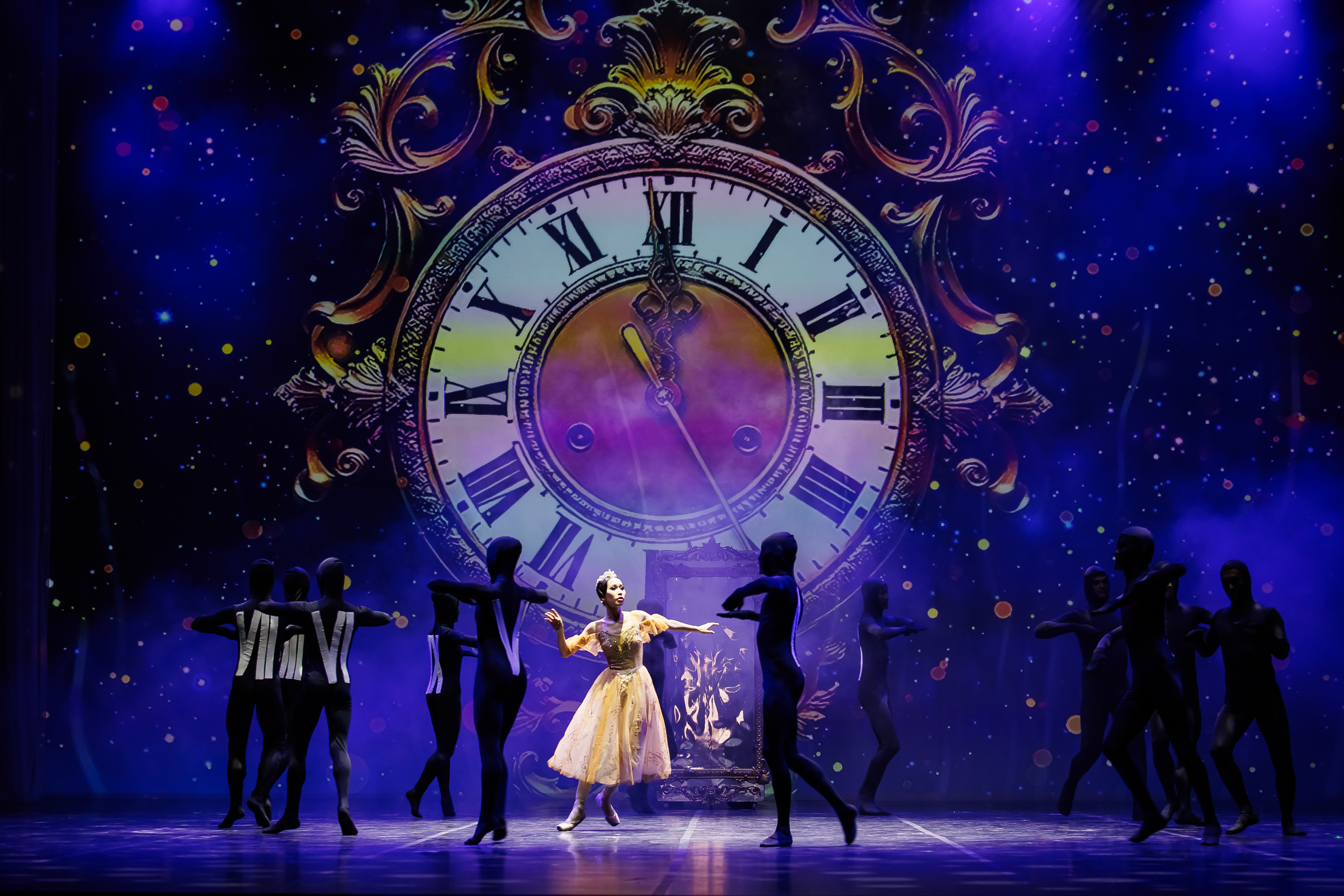 Алматыда «Золушка» балет қойылымының премьерасы өтті