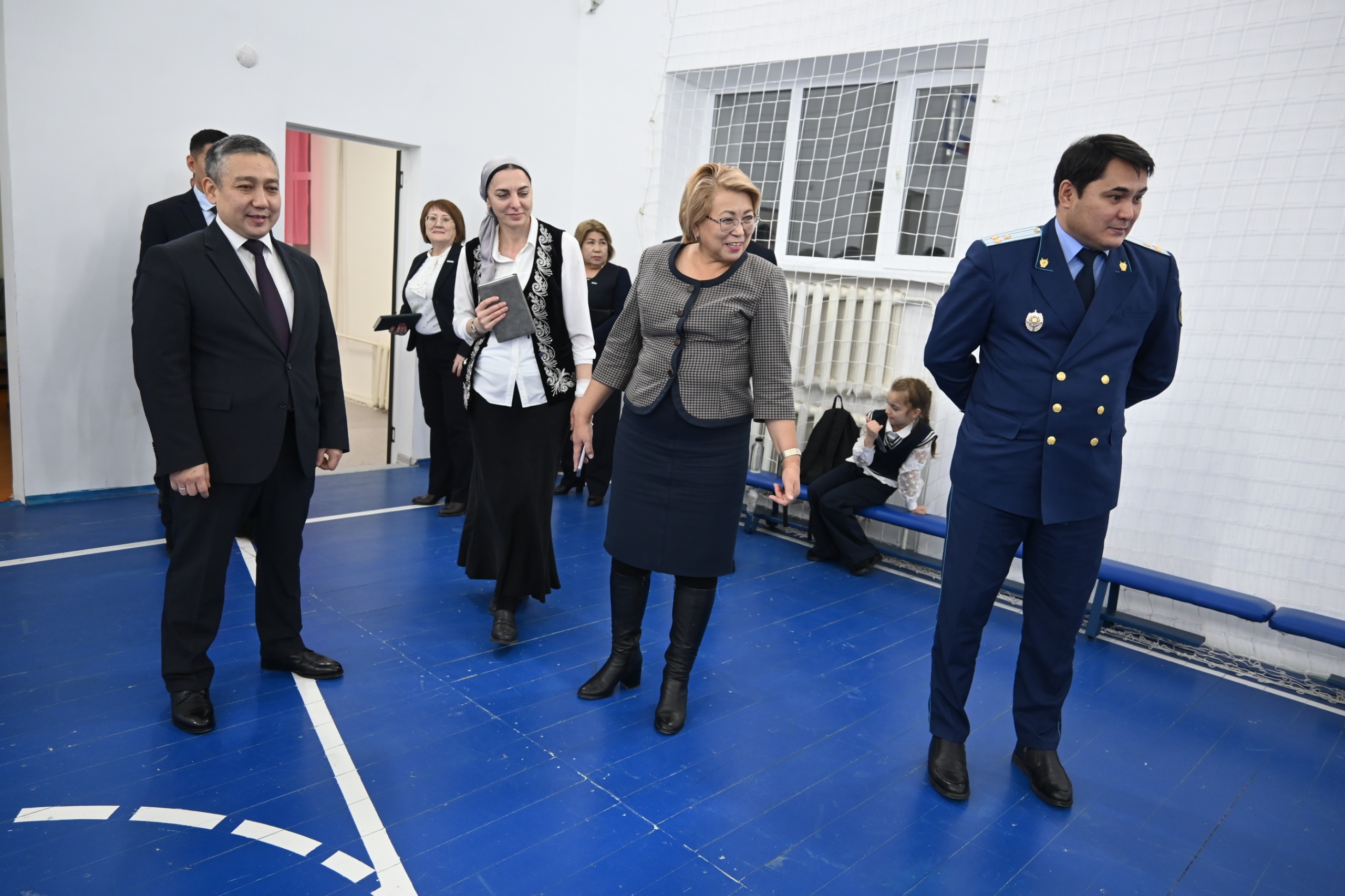 Посещение акима района общеобразовательной школы в селе Бирлик