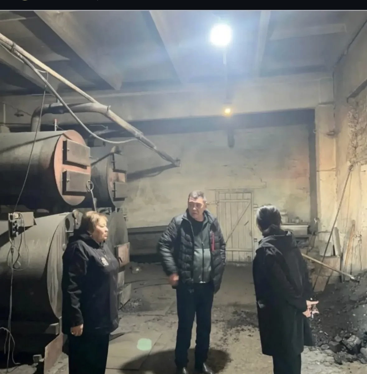 24-ші қазан күні  жұмыс сапары аясында Бородулиха ауданы мәслихатының төрағасы  Сауле Тұрсынқызы Урашева Михайличенково ауылына барып, Михайличенково мектебіндегі жылыту қазандықтарының жұмысын мониторингтеу мақсатында кездесу өткізді.