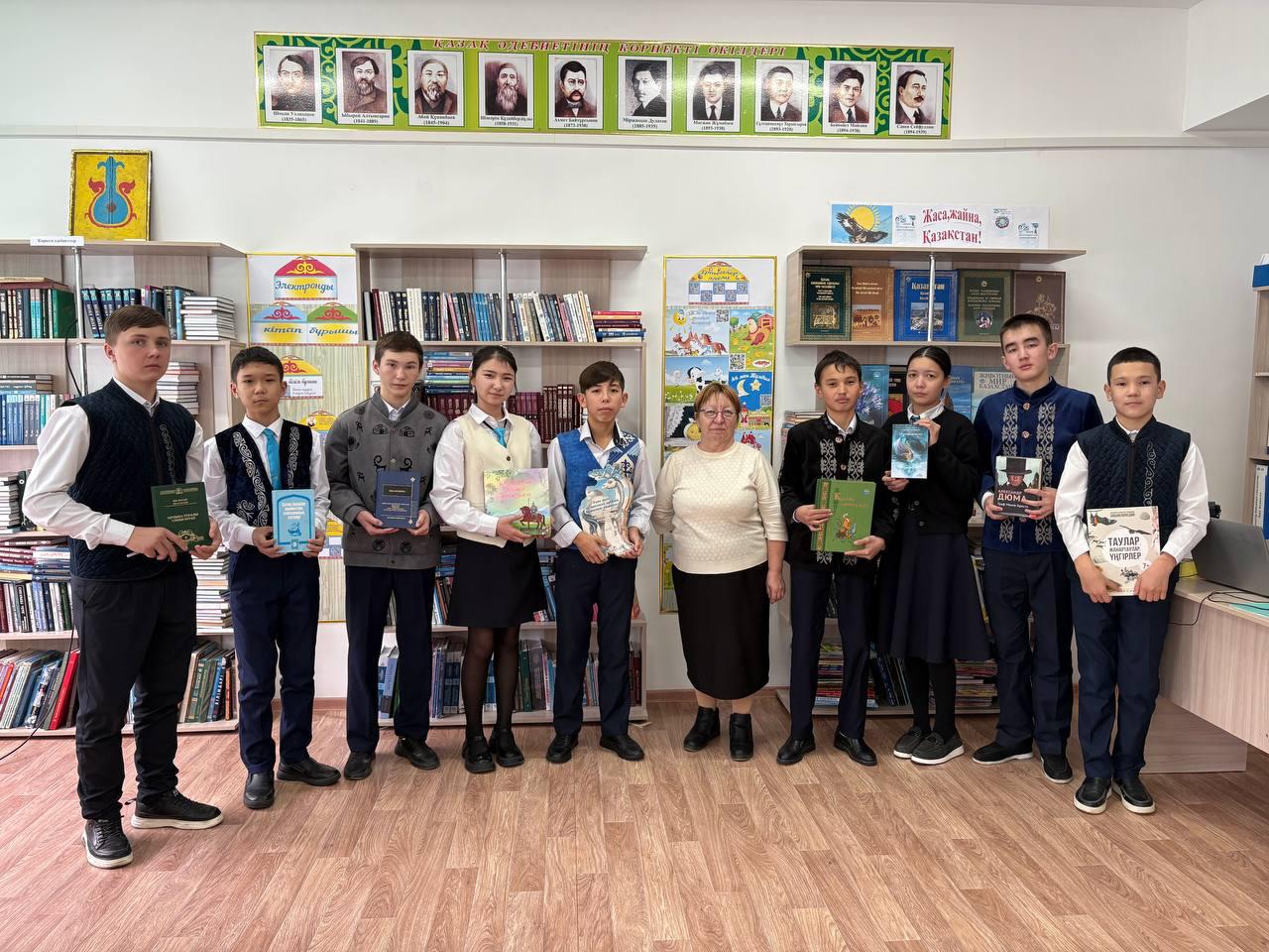 Современные технологии в школьной библиотеке Сарыхобдинского сельского округа