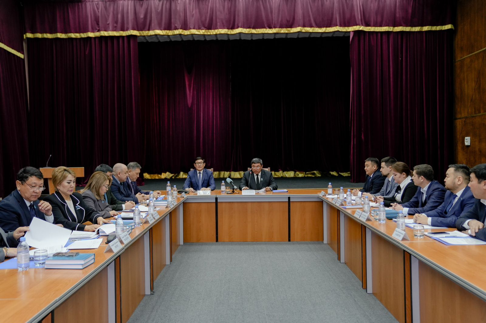 2025 жылғы 26 желтоқсанда Семей қаласы мәслихатының кезекті 53-сессиясы өтті