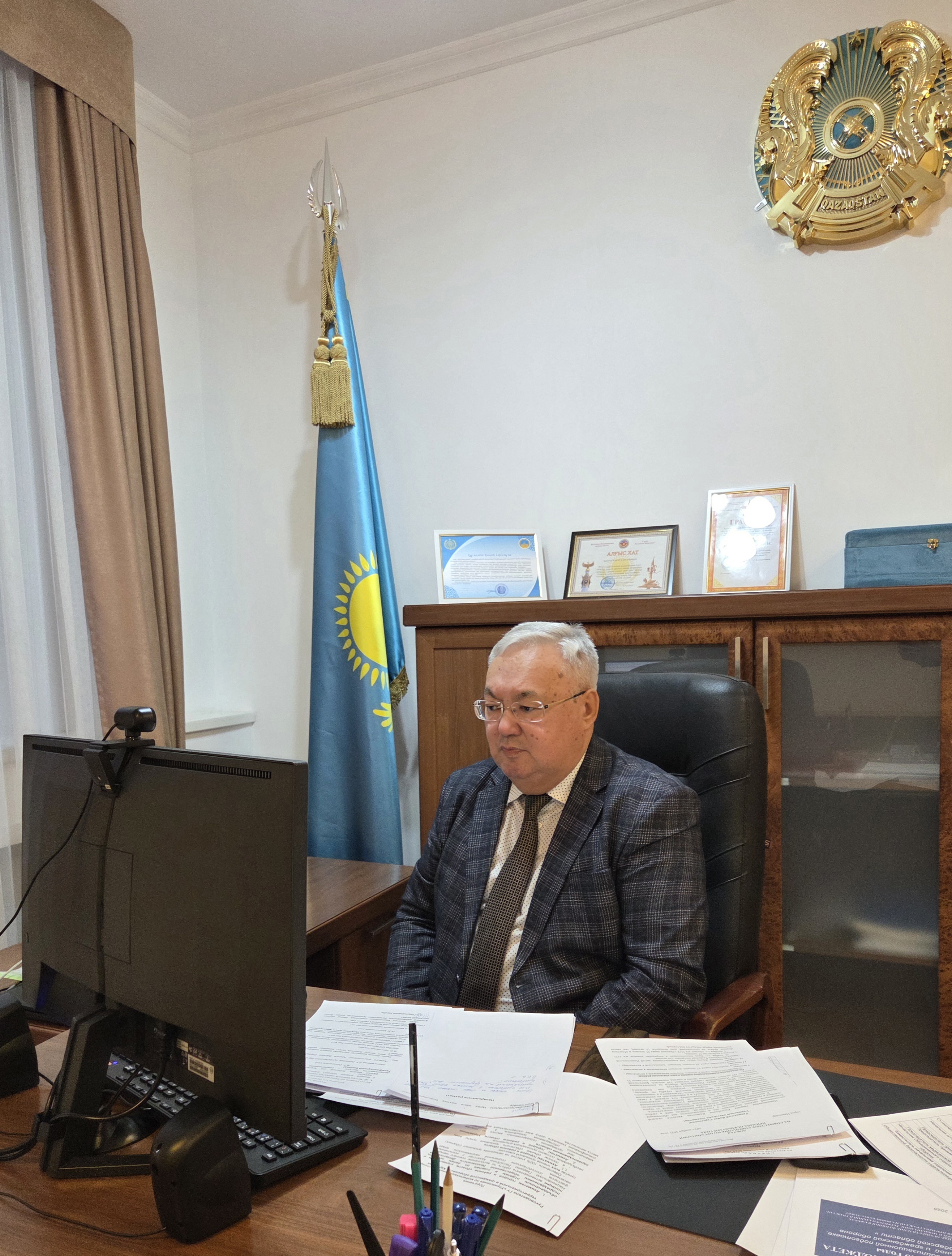 2 декабря текущего года в режиме ZOOM проведено очередное совещание по вопросам выполнение наряда в Национальную Гвардию РК и работы призывных медицинских комиссий