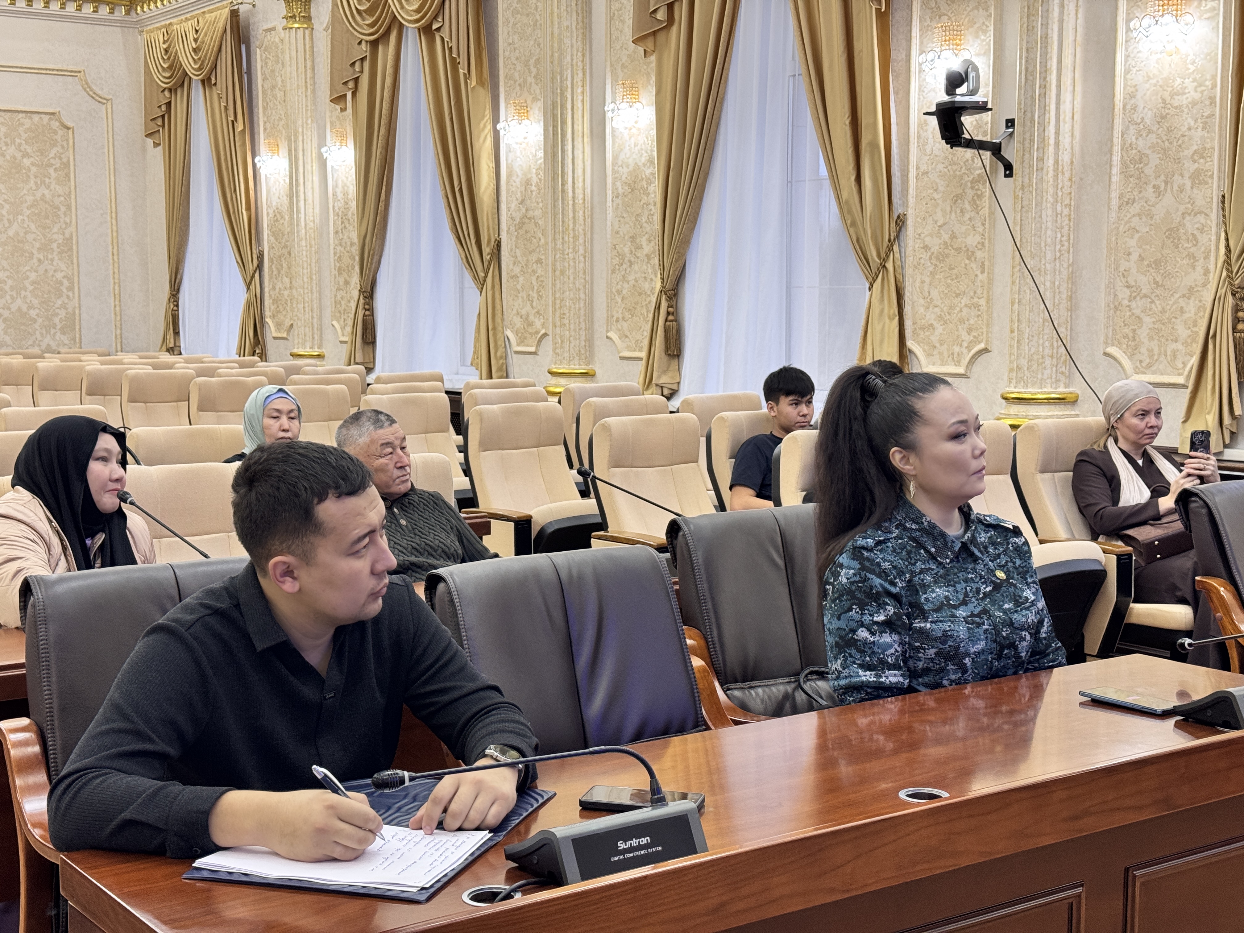 БҚО-да полицейлер тұрғындармен есірткі қылмысының алдын алу жолдарын талқылады