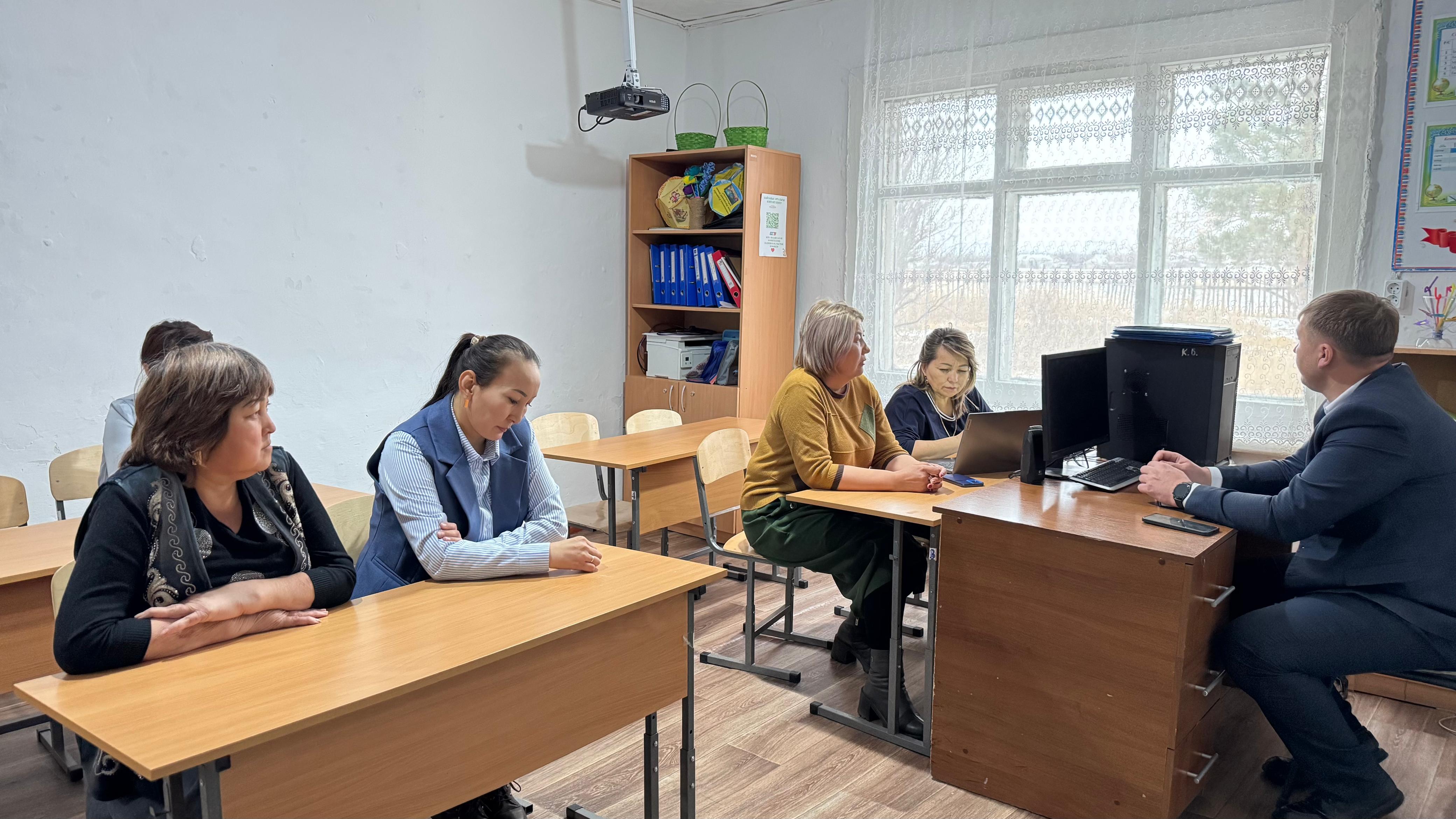 Красивинский ауылдық округі әкімінің халықпен кездесуі