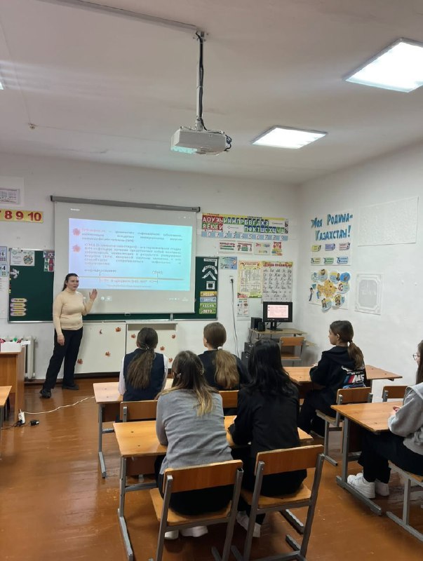 «Свердлов жалпы білім беретін мектебі» КММ — де 8-11 сынып оқушылары арасында «Болезнь века — СПИД» тақырыбында профилактикалық әңгіме өткізілді.