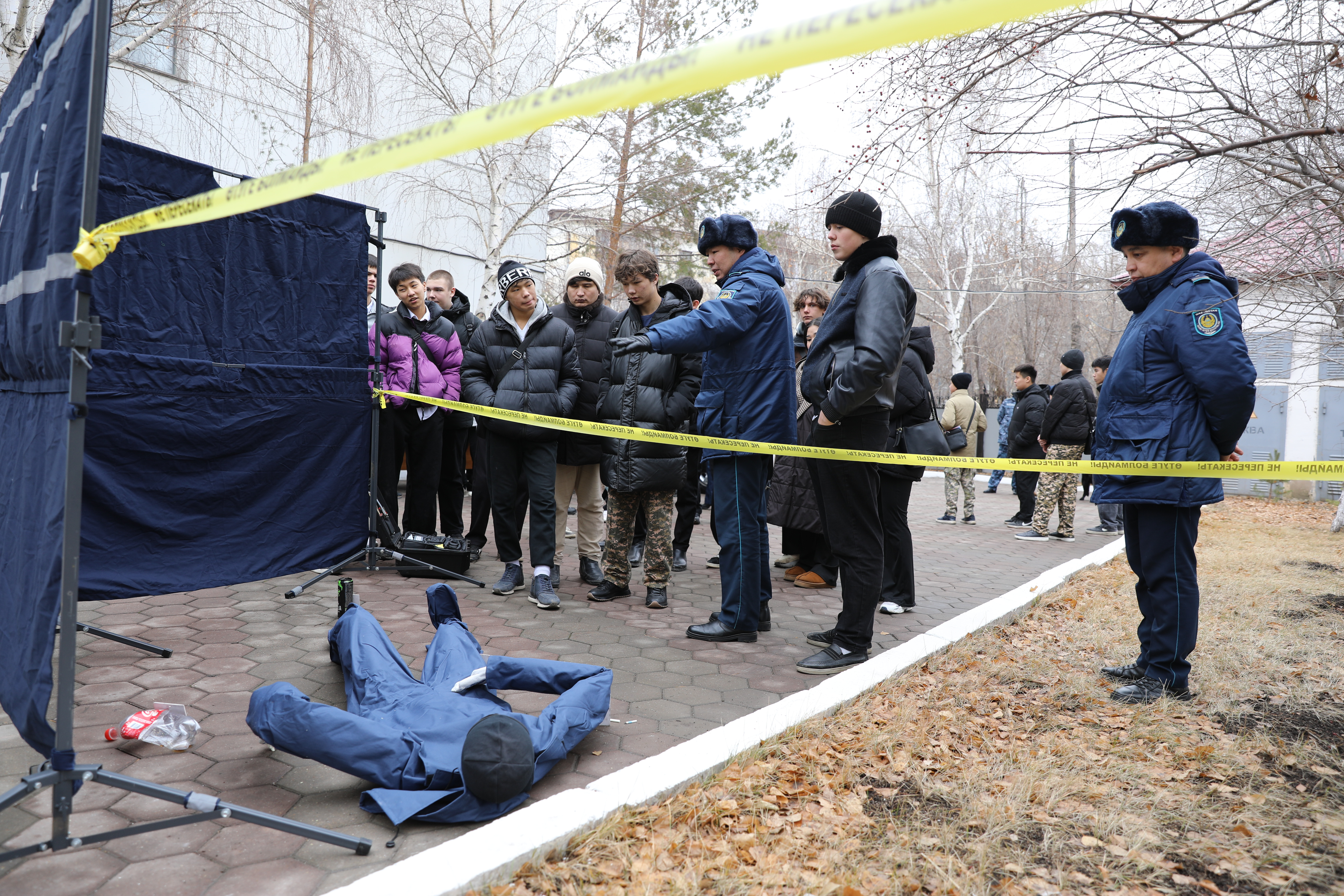 Транспортные полицейские провели День открытых дверей для студентов