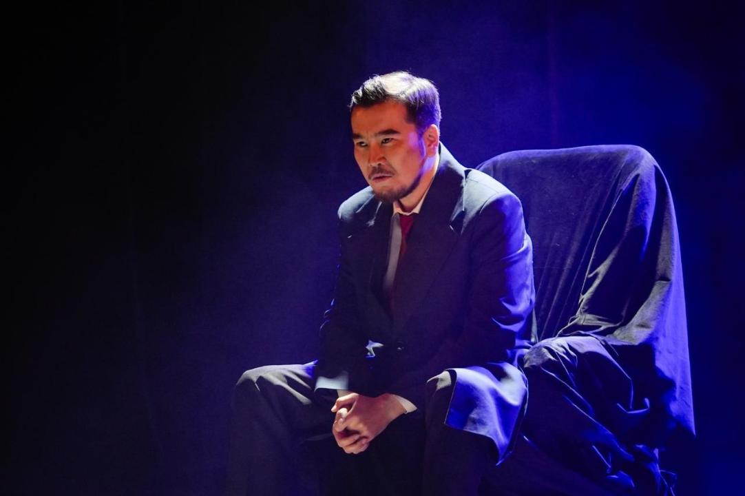 «Заң және тәртіп»: Астанада әлеуметтік драма жанрында «Екі ғұмыр» қойылымының премьерасы өтті