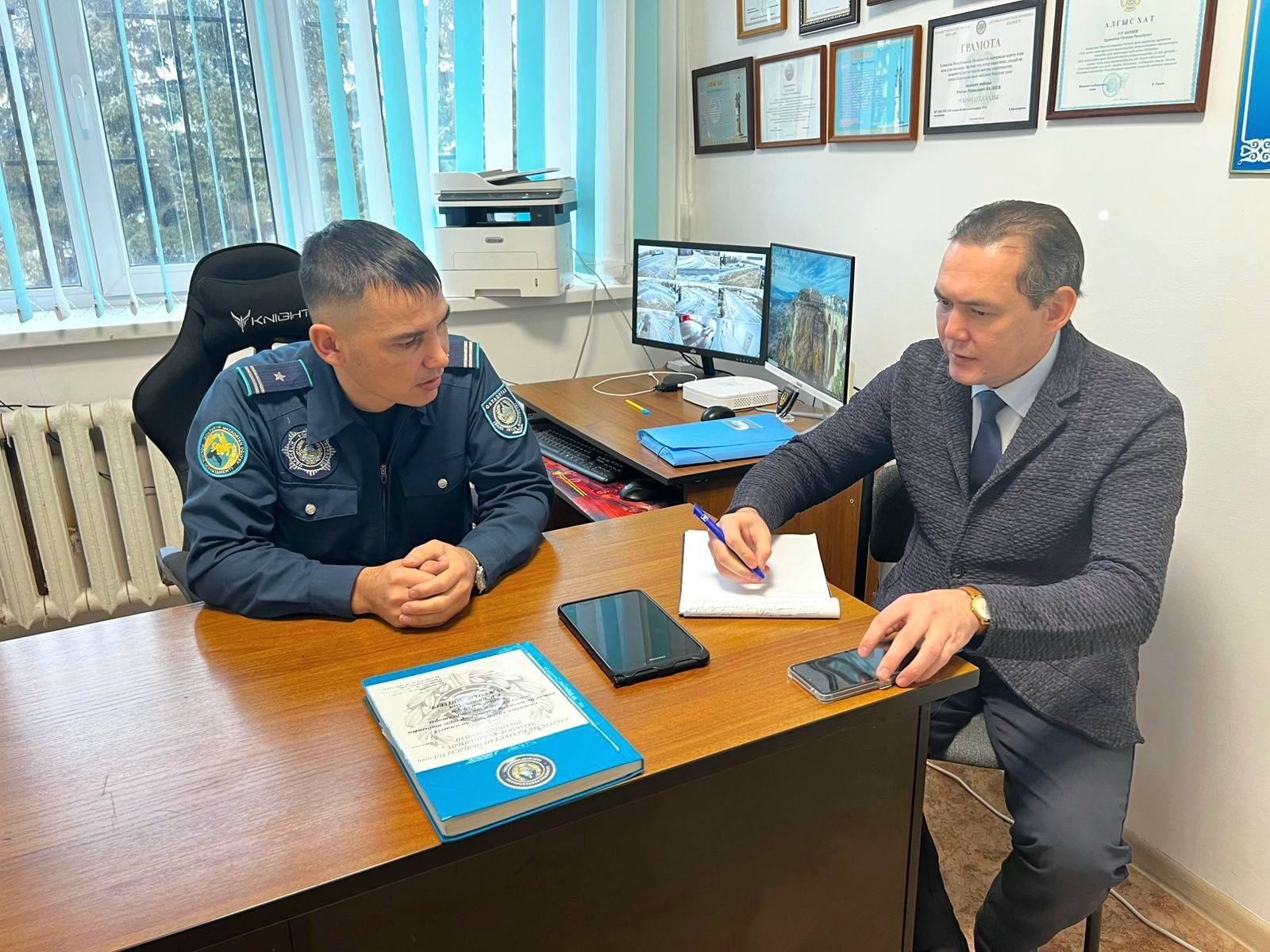 Посещение участковых пунктов полиции отделений местной полицейской службы в Мамлютском, Аккайынском и Кызылжарском районах