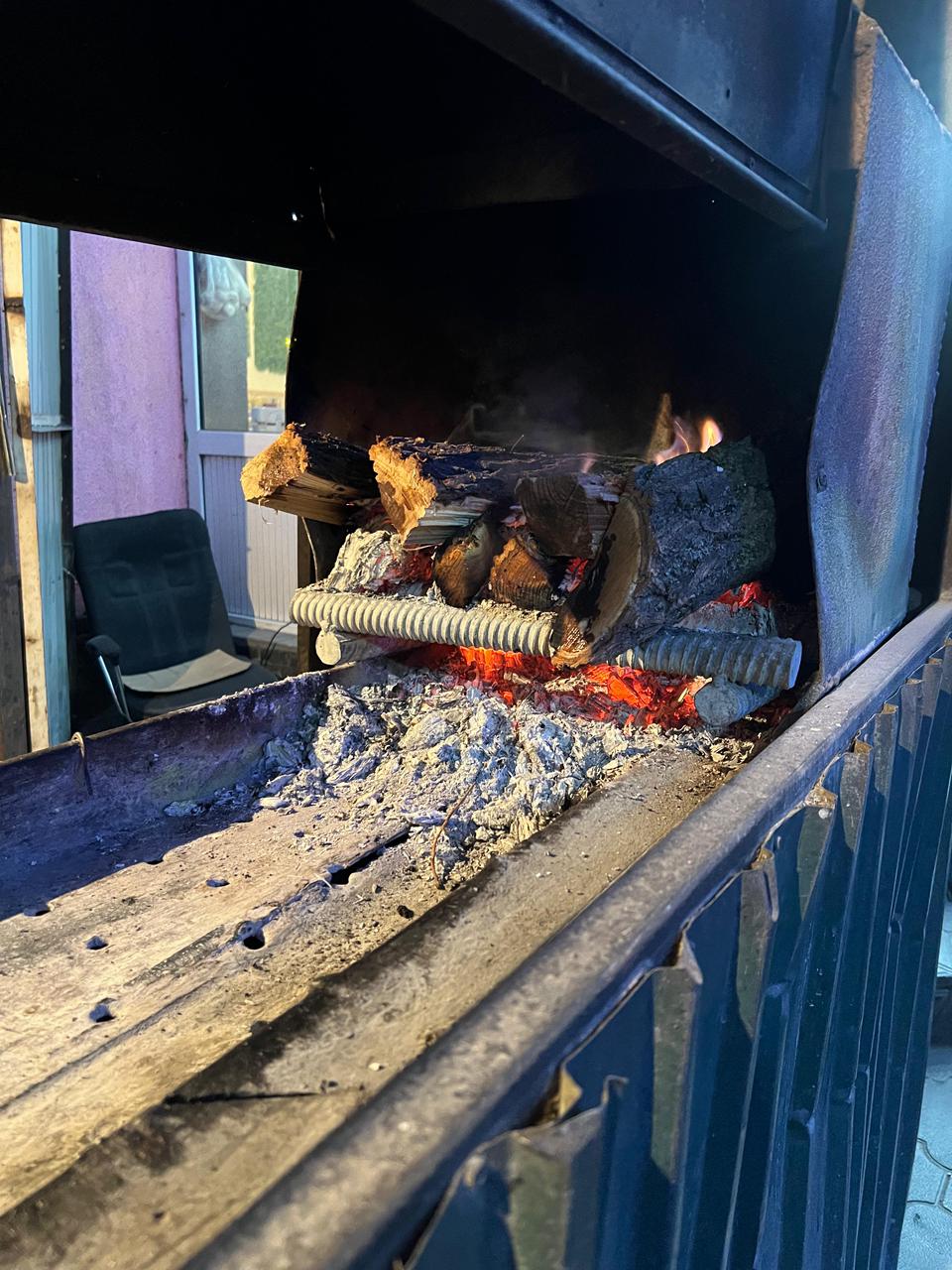 Алматының Жетісу ауданында «көп түтіндететін» заңсыз кәуапханалардың жұмысы тоқтатылды