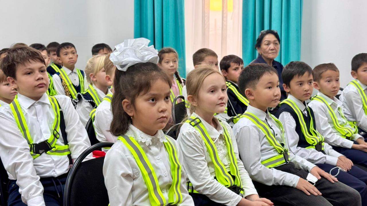 Мектеп оқушылары