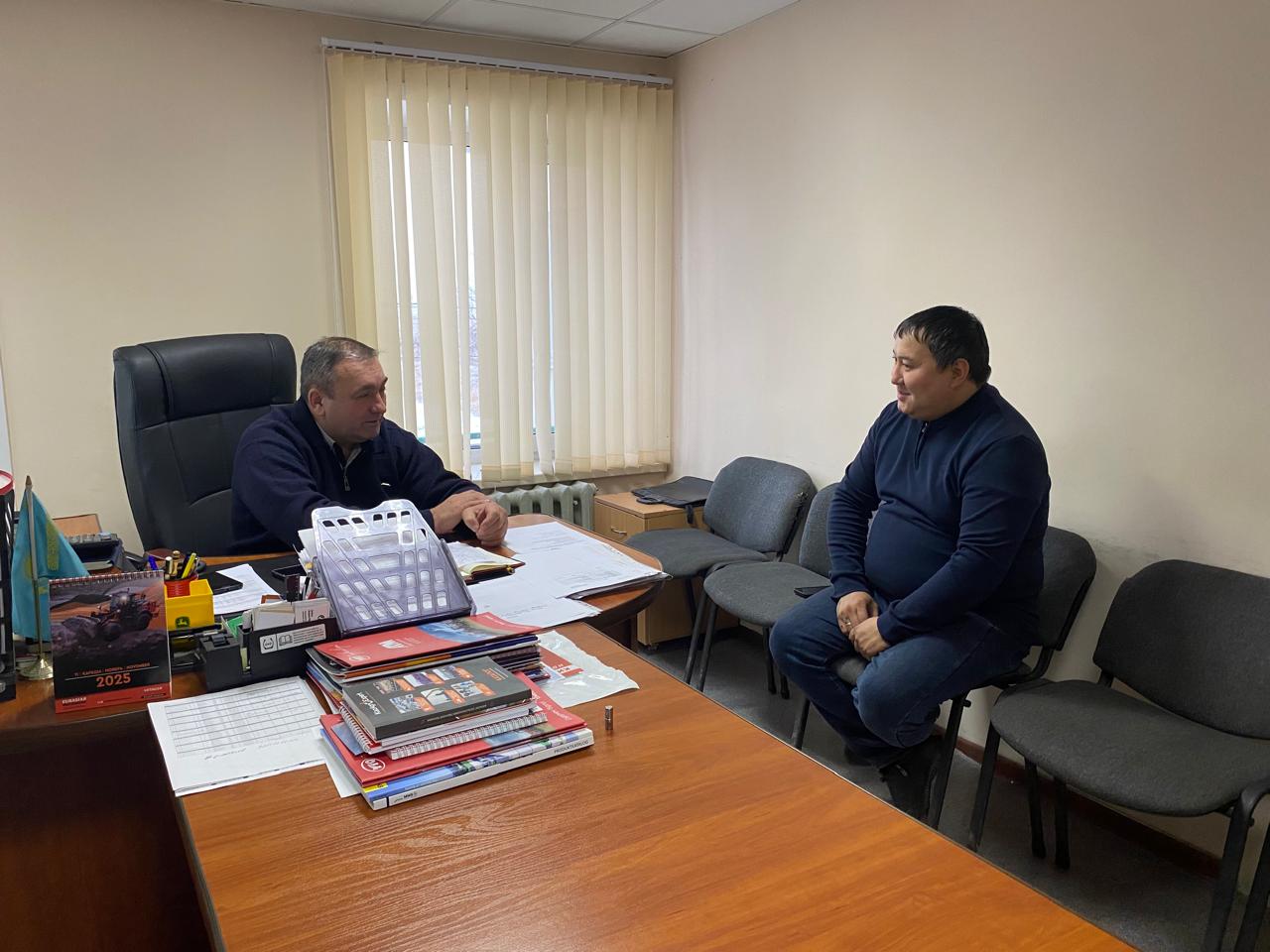 Согласно графика приема граждан депутат Жаксынского районного маслихата Казьмин П.В провел прием граждан