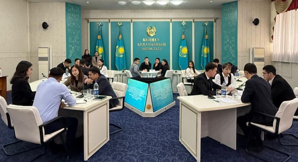 В рамках экологической акции «Таза Қазақстан» прошёл интеллектуальный турнир «EcoLogic Quiz»