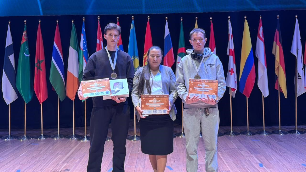 Акмолинская команда вошла в тройку лучших на STEM-Олимпиаде-2025